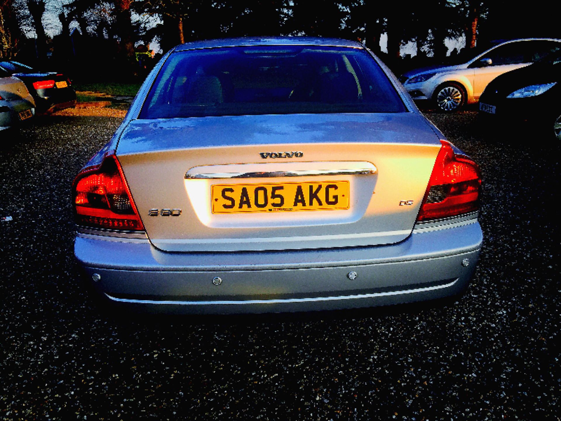 (On Sale) VOLVO S80 SE 2.4 D5 AUTO 2005(05) REG**METALLIC SILVER**A/C*CLIMATE CONTROL*FULL LEATHER* - Image 7 of 17