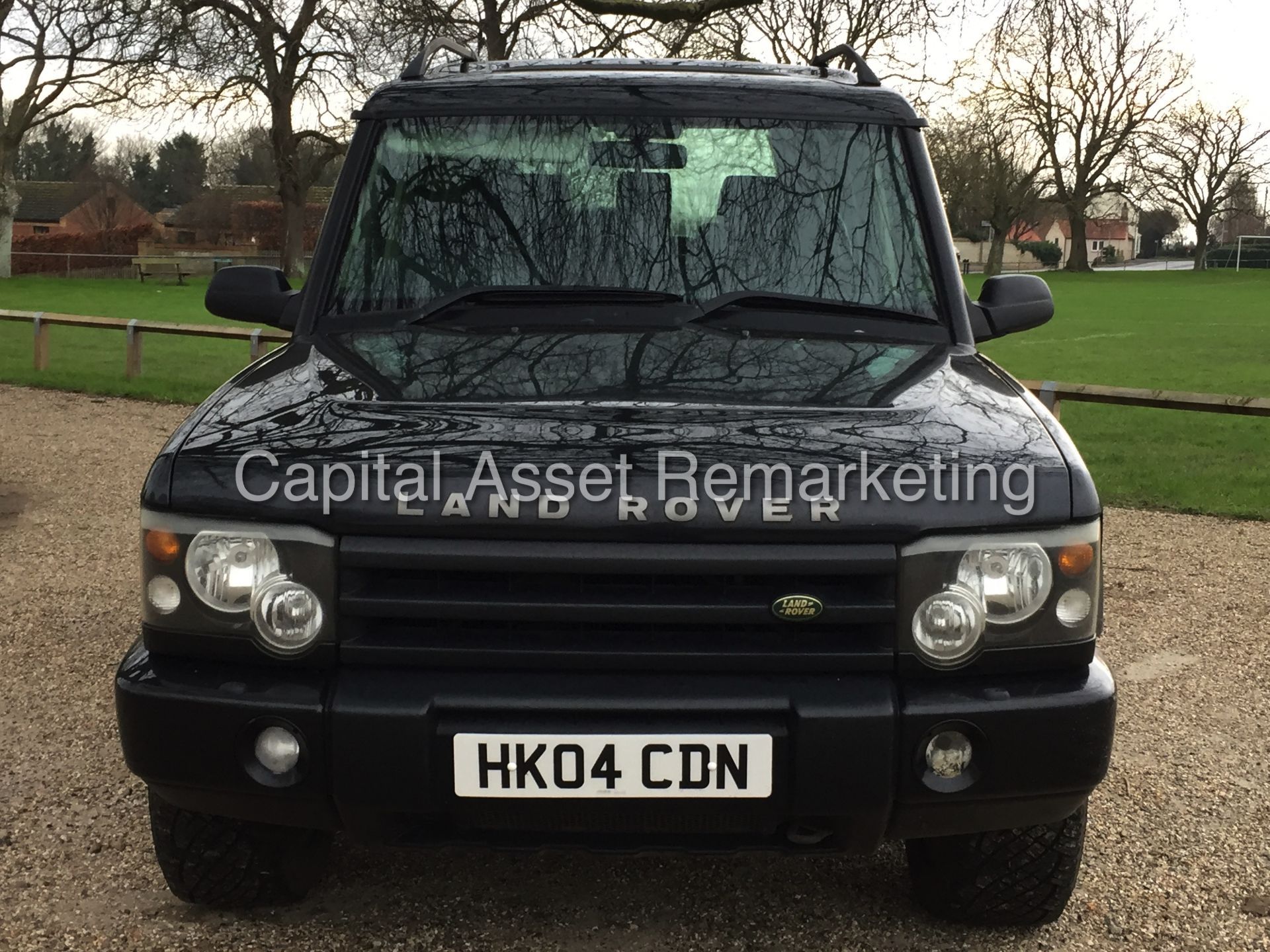 LAND ROVER DISCOVERY TD5 'LANDMARK' (2004 - 04 REG) 7 SEATER - LEATHER - AUTO (NO VAT - SAVE 20%) - Image 2 of 20