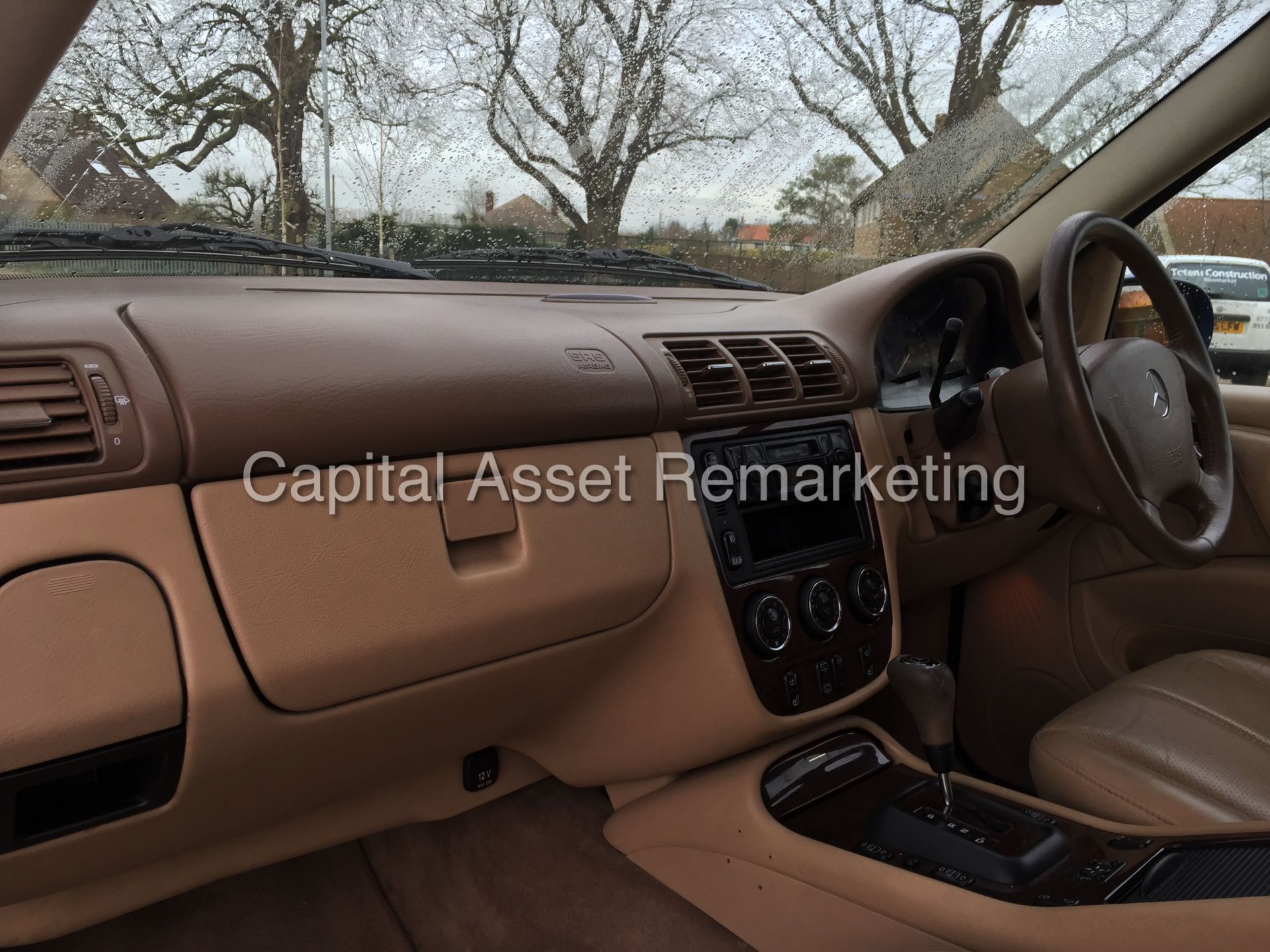 MERCEDES ML270 CDI (2002) 2.7 'CDI' - AUTO TIP-TRONIC - LEATHER 'MASSIVE SPEC'  (NO VAT - SAVE 20%) - Image 15 of 18