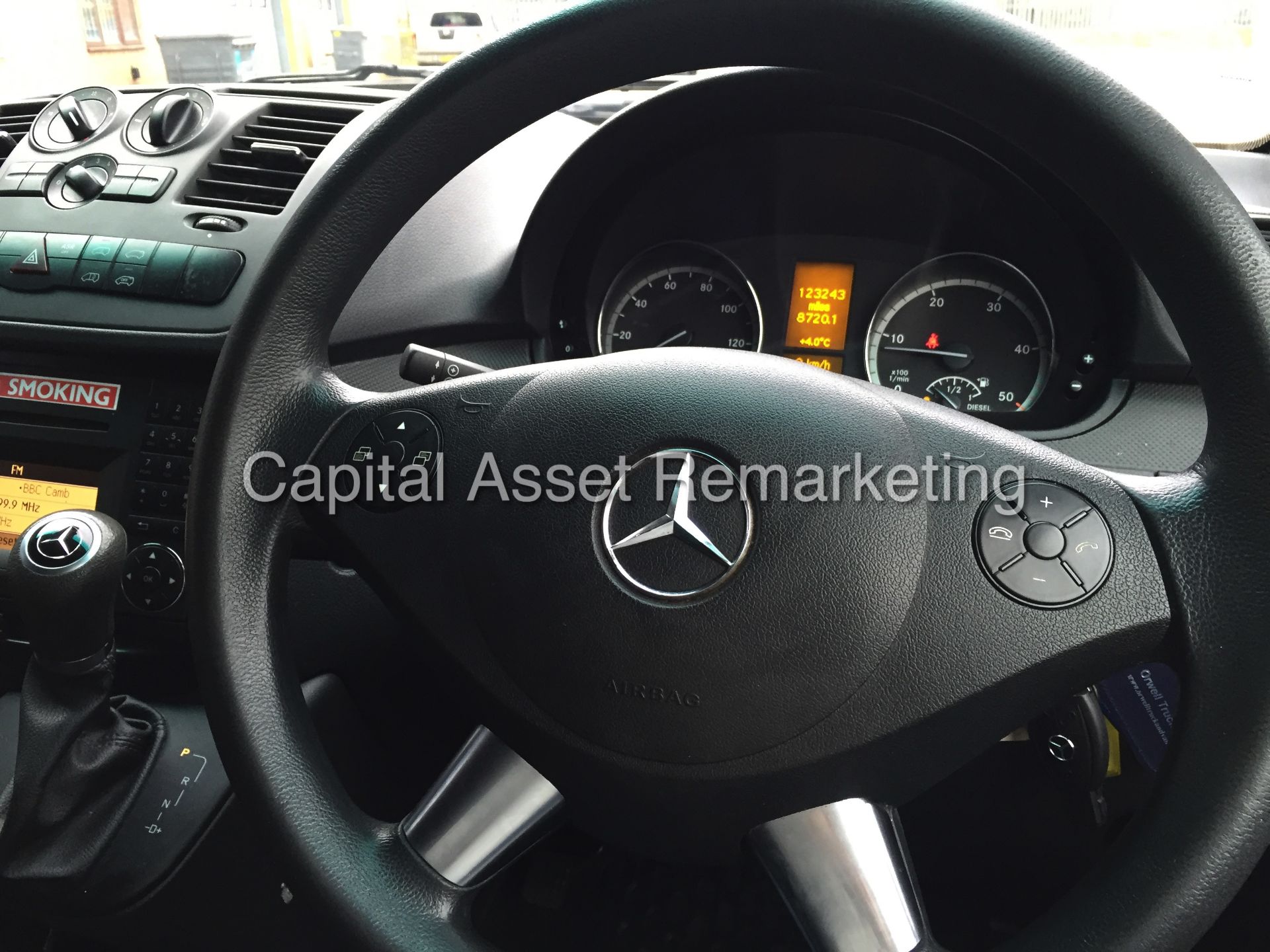 (ON SALE) MERCEDES VITO 113 CDI (2012 MODEL) DUAL LINER - AUTO - AIR CON -  'HUGE SPEC' 1 OWNER - Image 23 of 23