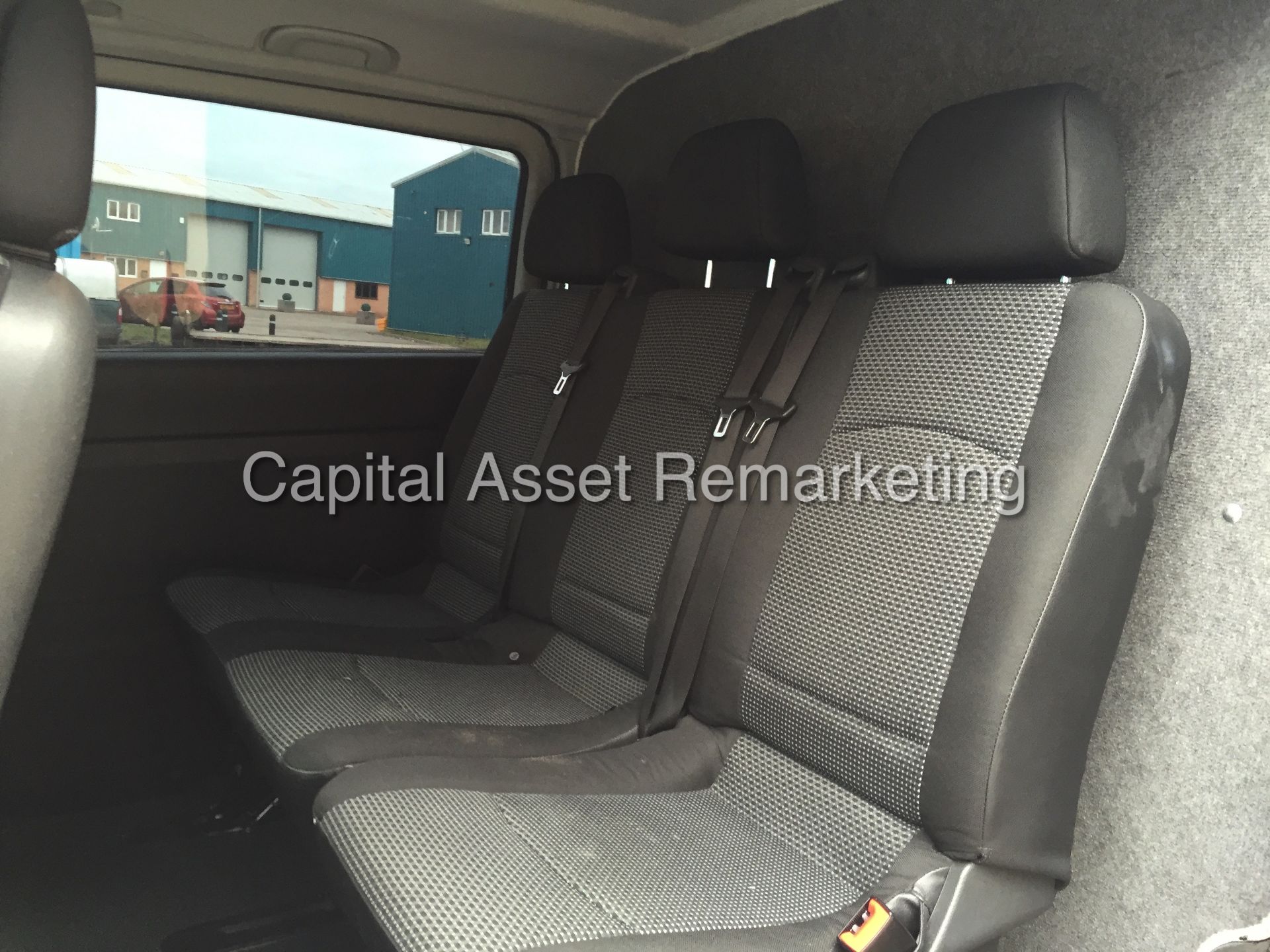 (ON SALE) MERCEDES VITO 113 CDI (2012 MODEL) DUAL LINER - AUTO - AIR CON -  'HUGE SPEC' 1 OWNER - Image 17 of 23