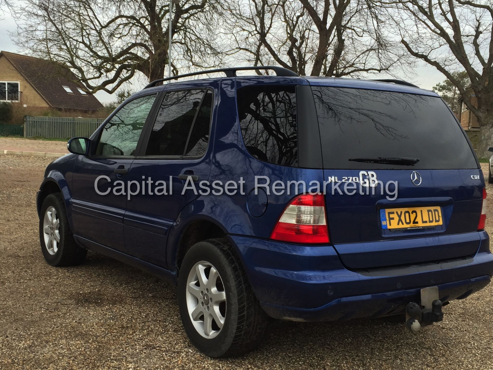 MERCEDES ML270 CDI (2002) 2.7 'CDI' - AUTO TIP-TRONIC - LEATHER 'MASSIVE SPEC'  (NO VAT - SAVE 20%) - Image 6 of 18