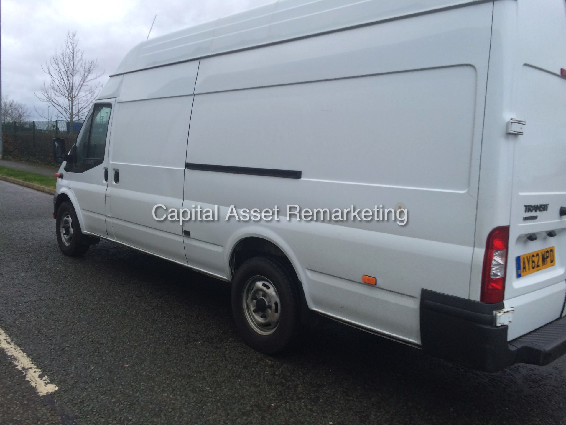 (On Sale) FORD TRANSIT T350  2.2TDCI - XTRA LWB HI TOP **JUMBO** - 62 REG - 6 SPEED -  1 OWNER - Image 4 of 13