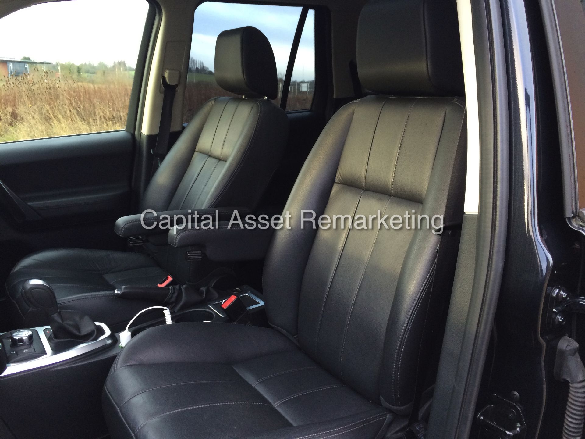 LAND ROVER FREELANDER 2 SD4 "HSE COMMAND SHIFT" (2013 MODEL) FULL LOADED - SAT NAV - PAN ROOF - LOOK - Image 16 of 27