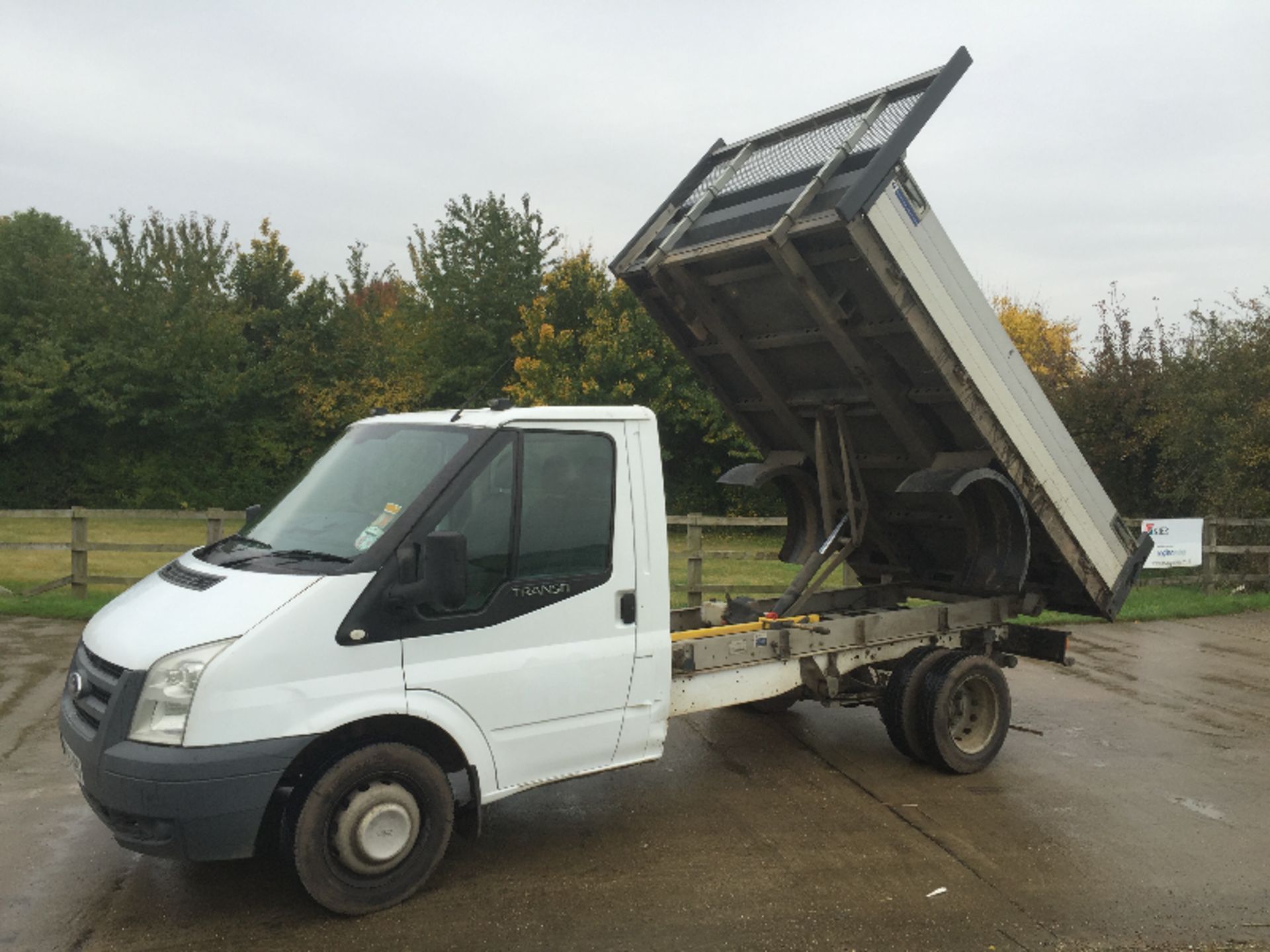 FORD TRANSIT 115 T350 RWD 2009(59) REG **TIPPER** TWIN REAR AXLE - Image 11 of 12