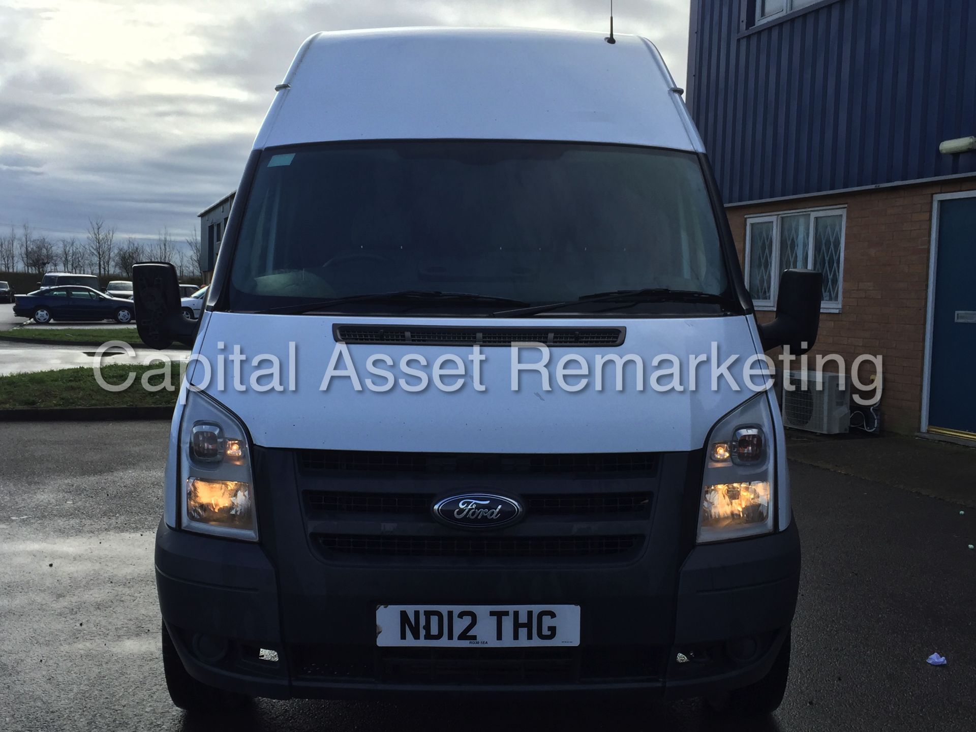 (ON SALE) FORD TRANSIT 100 T350L RWD (2012 - 12 REG) 2.2 TDCI - 100 PS - 6 SPEED 'LWB - HI ROOF' - Image 3 of 17