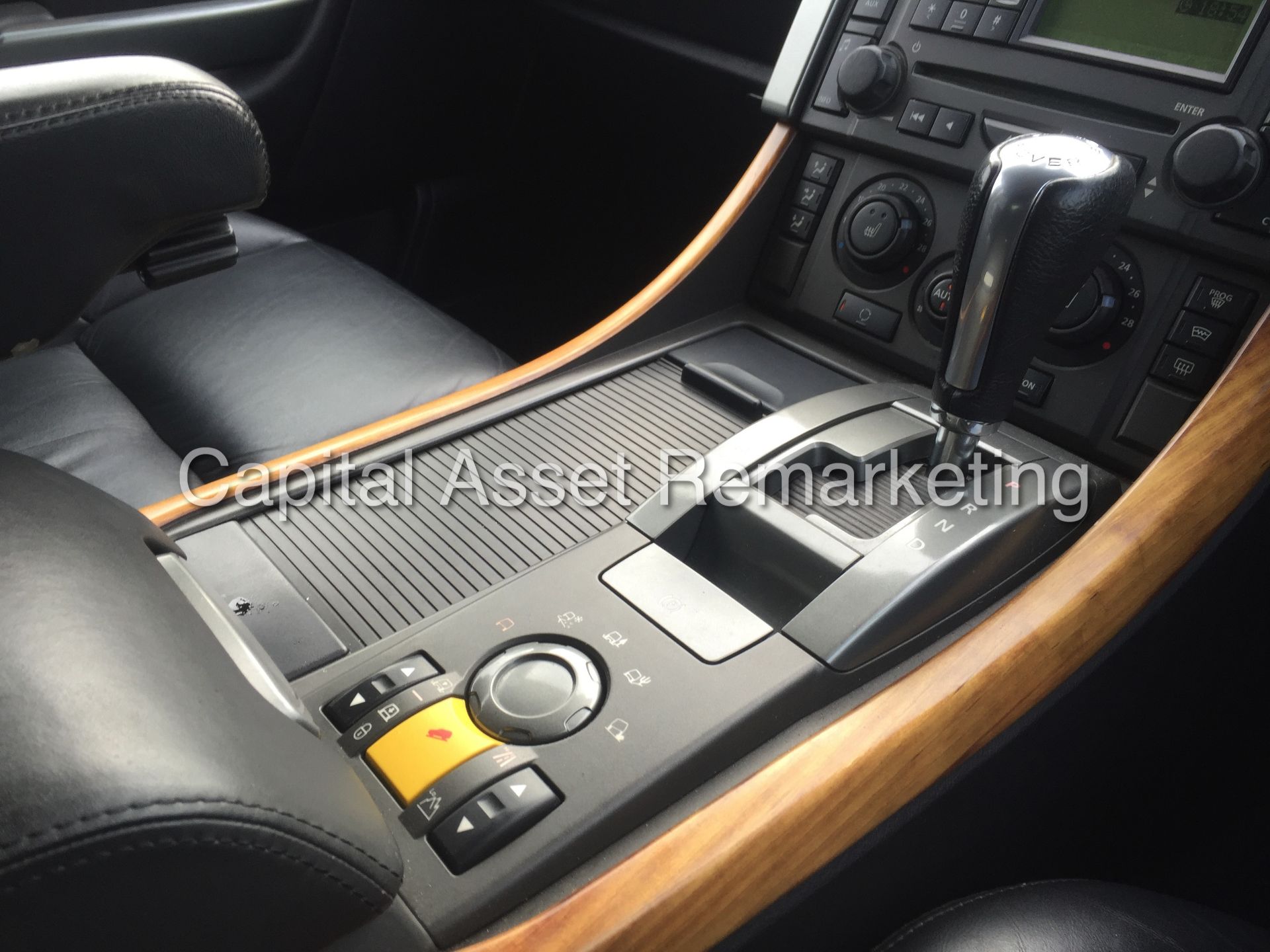 (ON SALE) RANGE ROVER SPORT 'HSE' (TDV6) - AUTO - LEATHER - SAT NAV - FRONT & REAR DVD's - Image 24 of 27