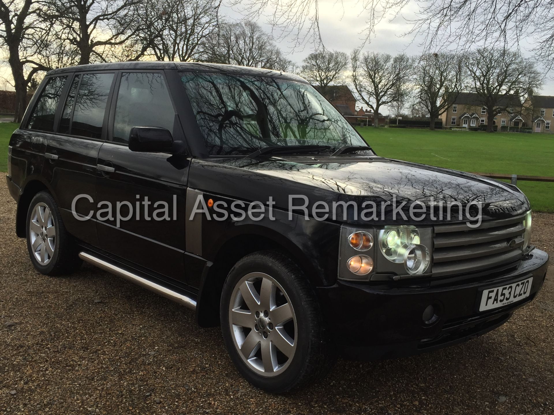 (ON SALE) RANGE ROVER VOGUE 'AUTOBIOGRAPHY' (2004 MODEL) 4.4 V8 - AUTO - LEATHER - SAT NAV  (NO VAT) - Image 2 of 30