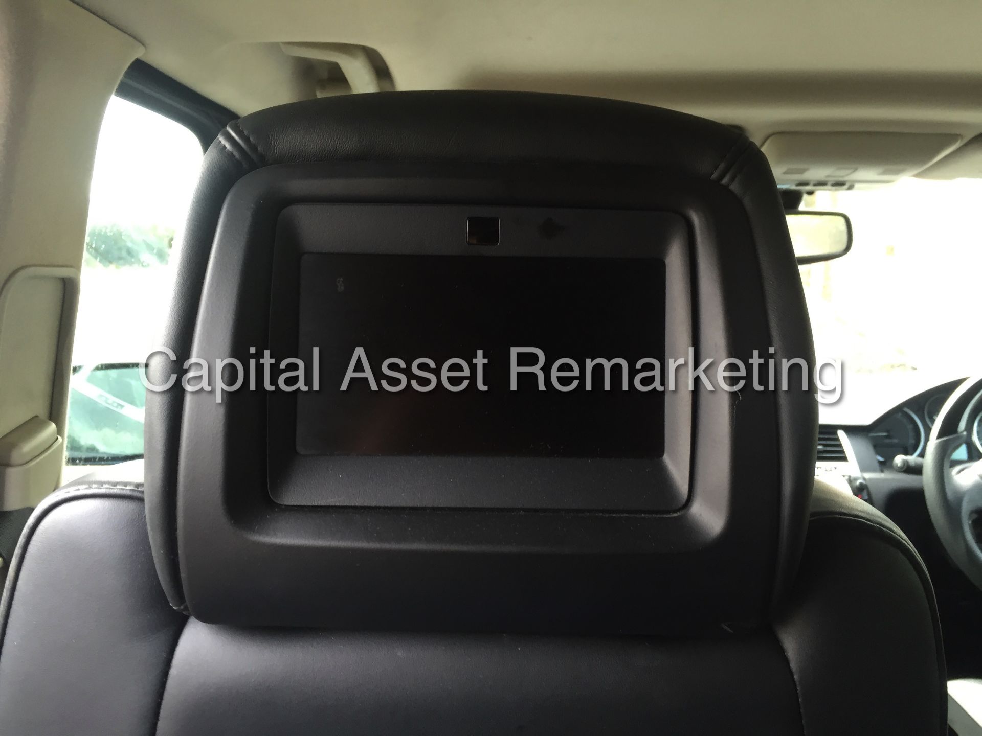 (ON SALE) RANGE ROVER SPORT 'HSE' (TDV6) - AUTO - LEATHER - SAT NAV - FRONT & REAR DVD's - Image 19 of 27