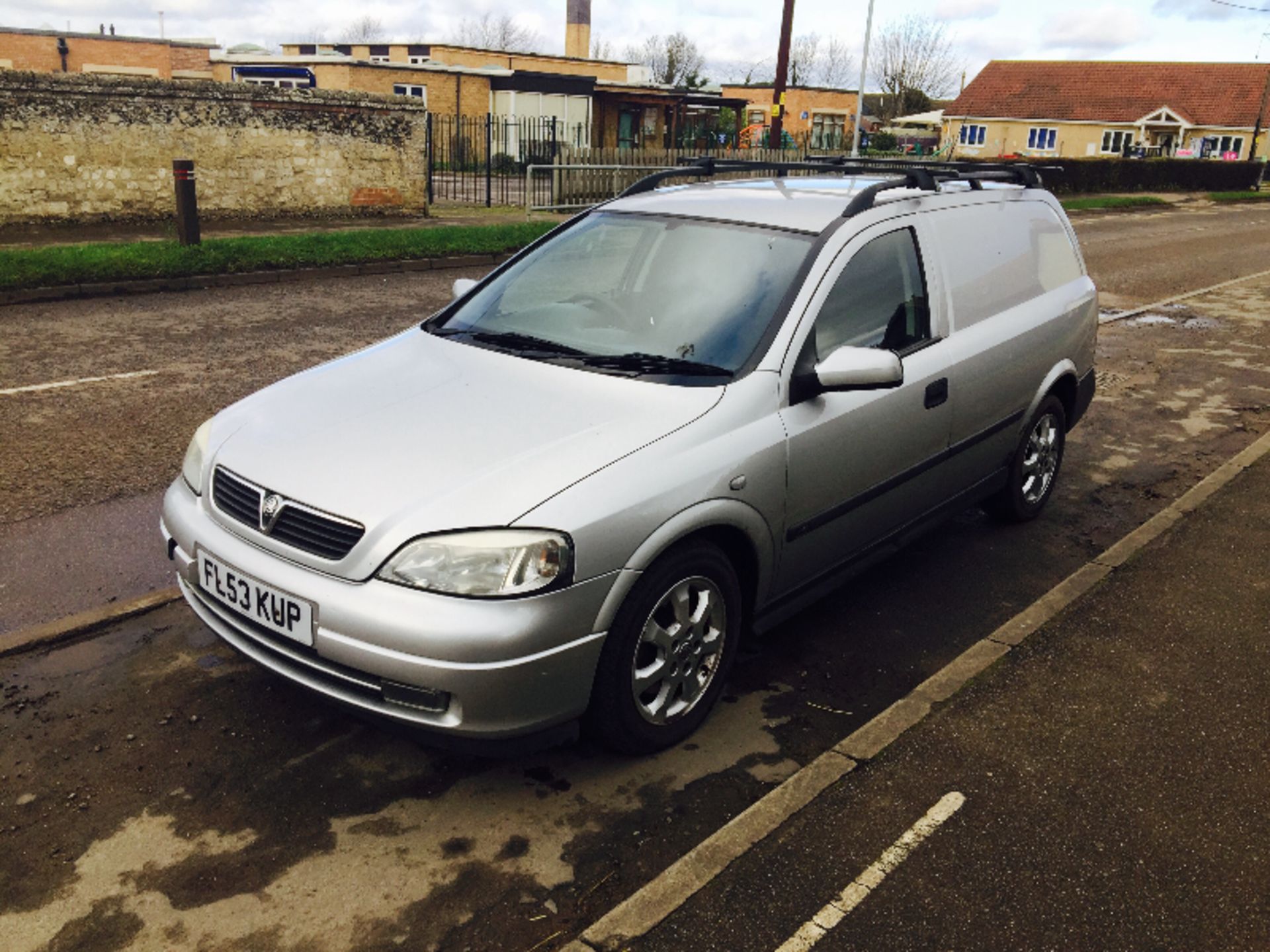 VAUXHALL ASTRA 2.0 DTI SPORTIVE 2003(53) **METALLIC SILVER**A/C** NO VAT SAVE 20% - Image 8 of 9