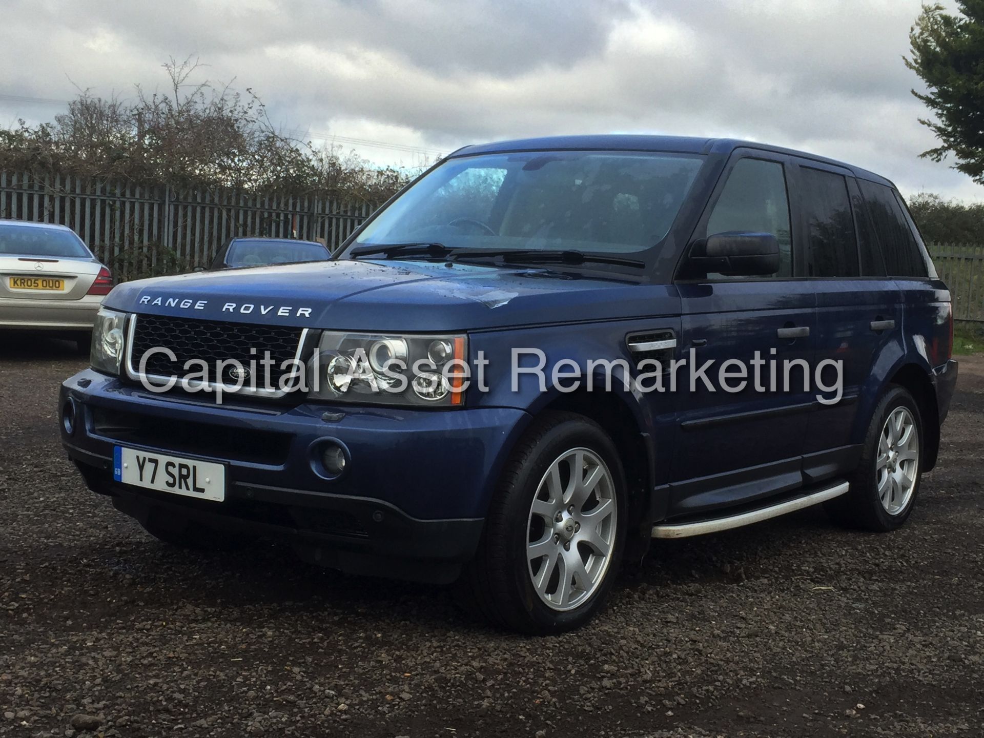 (ON SALE) RANGE ROVER SPORT 'HSE' (TDV6) - AUTO - LEATHER - SAT NAV - FRONT & REAR DVD's - Image 3 of 27