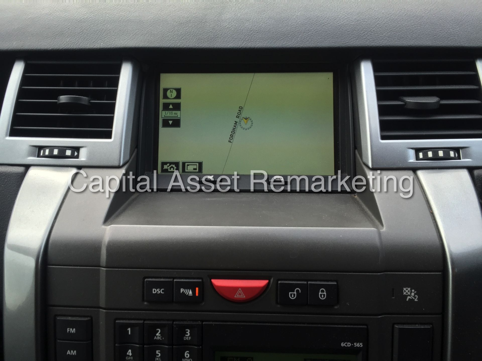 (ON SALE) RANGE ROVER SPORT 'HSE' (TDV6) - AUTO - LEATHER - SAT NAV - FRONT & REAR DVD's - Image 26 of 27