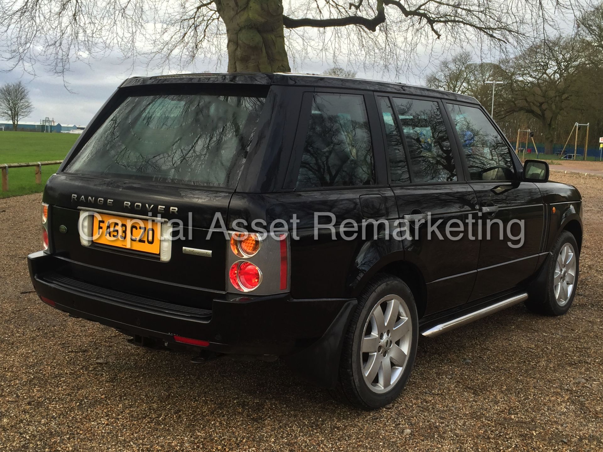 (ON SALE) RANGE ROVER VOGUE 'AUTOBIOGRAPHY' (2004 MODEL) 4.4 V8 - AUTO - LEATHER - SAT NAV  (NO VAT) - Image 8 of 30