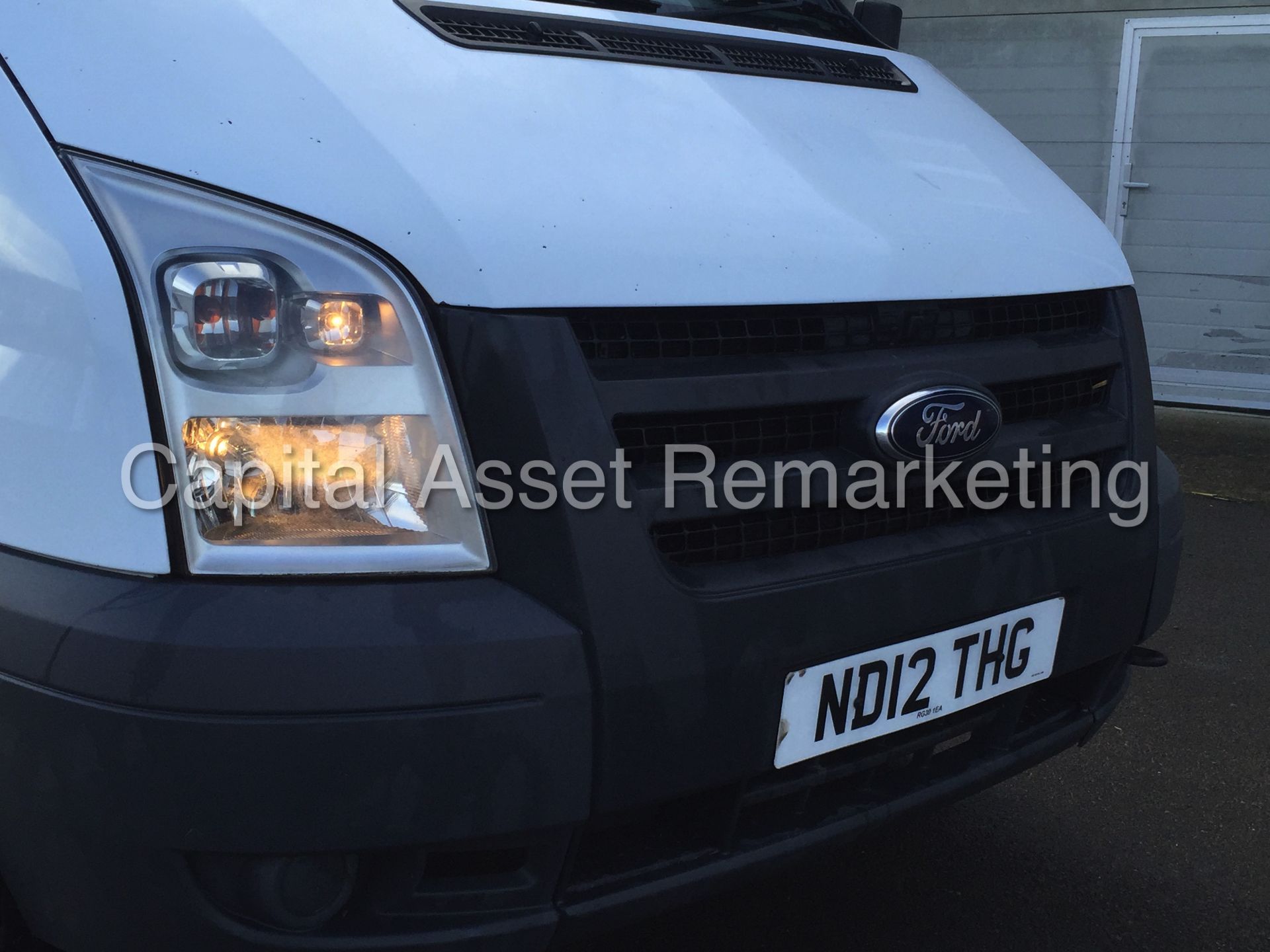 (ON SALE) FORD TRANSIT 100 T350L RWD (2012 - 12 REG) 2.2 TDCI - 100 PS - 6 SPEED 'LWB - HI ROOF' - Image 9 of 17