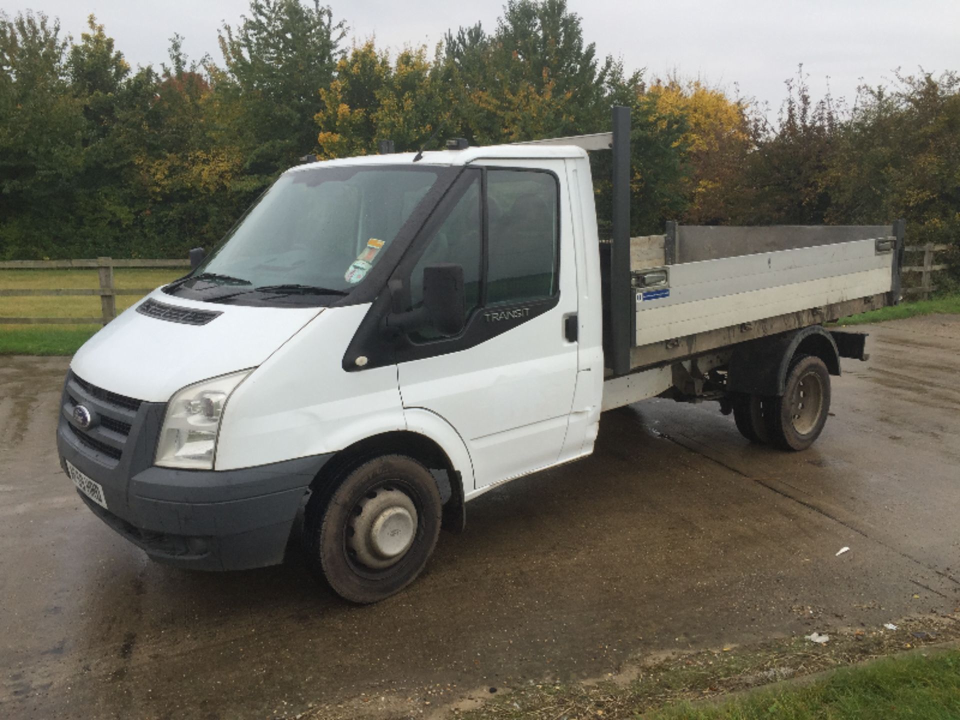 FORD TRANSIT 115 T350 RWD 2009(59) REG **TIPPER** TWIN REAR AXLE - Image 3 of 12