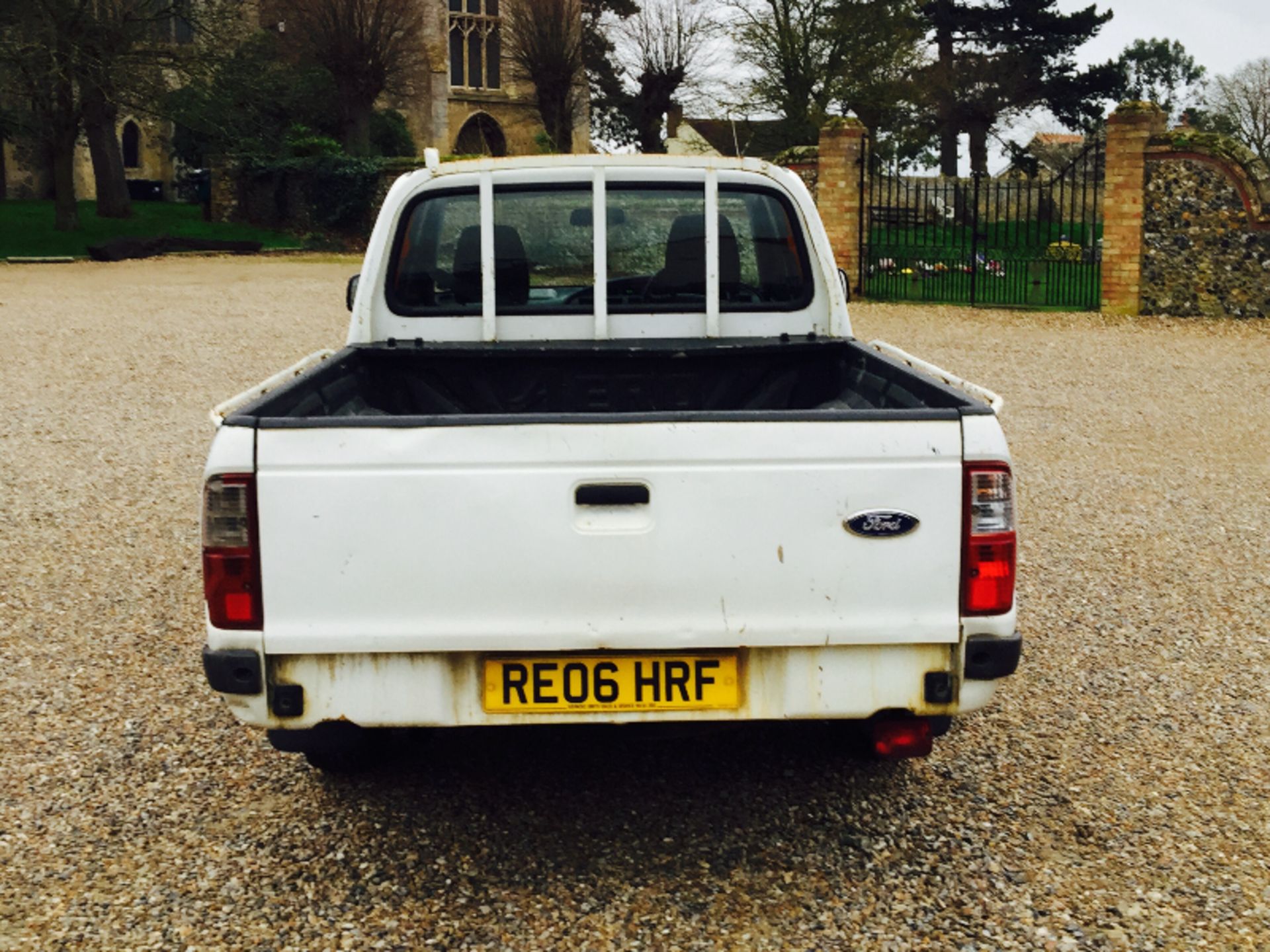 (ON SALE) FORD RANGER 2.5 SUPER-CAB DIESEL 2006(06) REG **NO VAT SAVE 20%** - Image 8 of 13