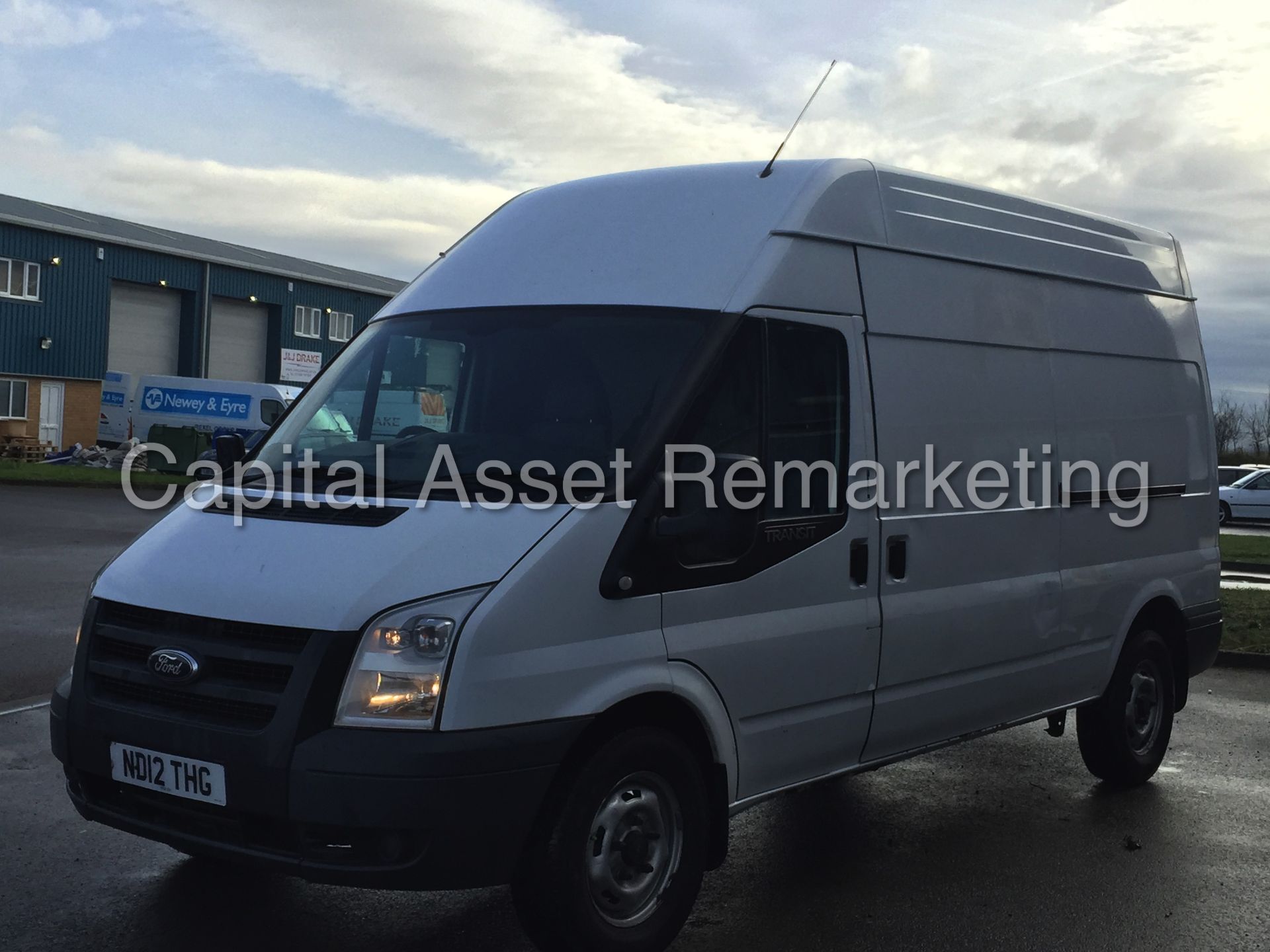 (ON SALE) FORD TRANSIT 100 T350L RWD (2012 - 12 REG) 2.2 TDCI - 100 PS - 6 SPEED 'LWB - HI ROOF' - Image 4 of 17