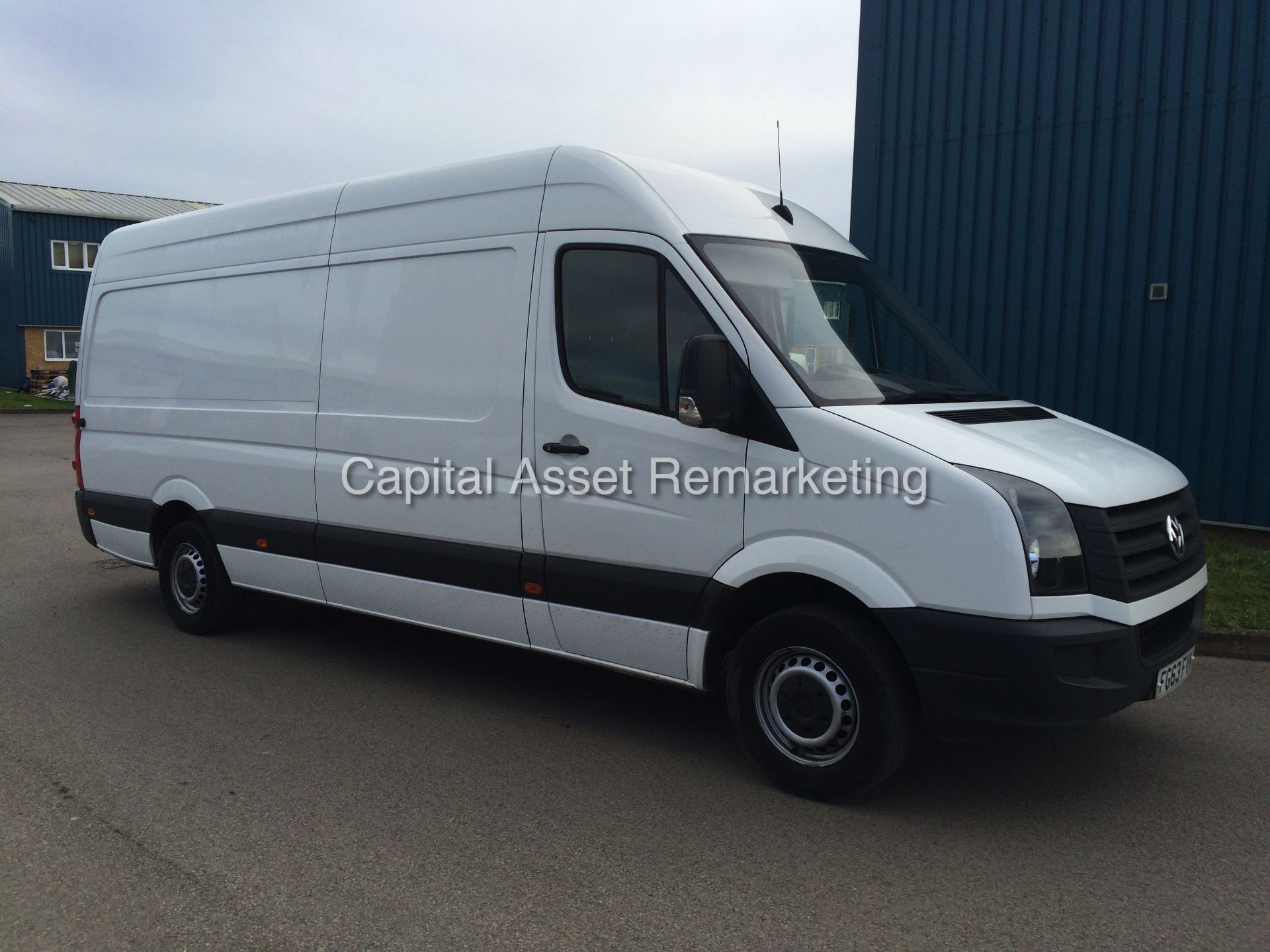 VOLKSWAGEN CRAFTER 2.0Ltr TDI CR35 LWB (2014 MODEL) NEW SHAPE - CRUISE CONTROL - 1 OWNER FROM NEW !! - Image 7 of 19