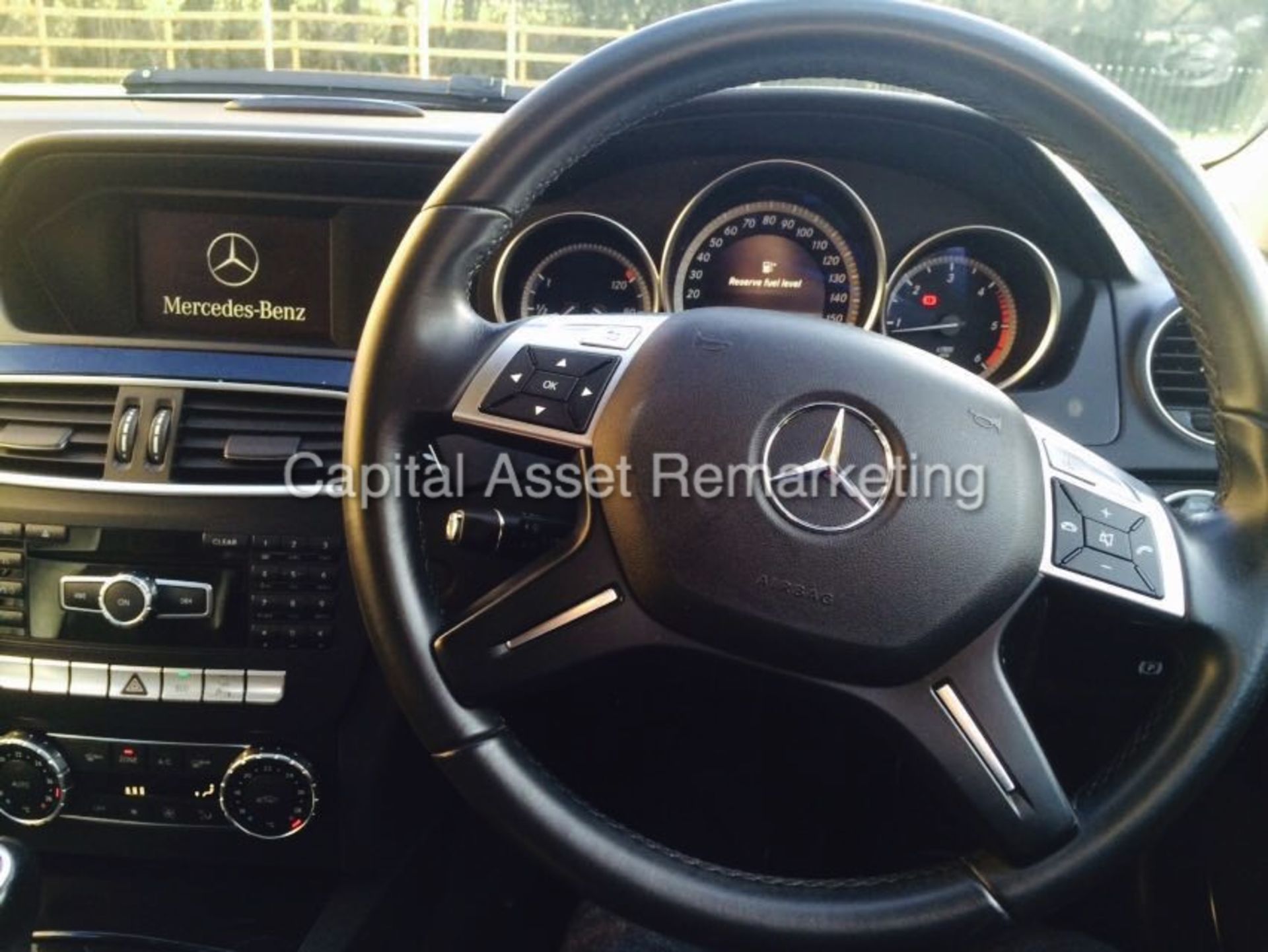 ON SALE MERCEDES C220CDI "EXECUTIVE SE" BLUE EFFINCY ECO (2012 -12 REG) 1 OWNER FROM NEW - LEATHER - Image 8 of 16