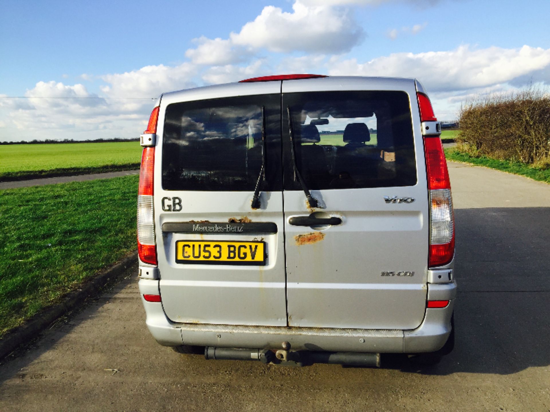 (On Sale) MERCEDES VITO '115 CDI' (2004 MODEL) 'NEW SHAPE' 150 BHP - 6 SPEED  (NO VAT - SAVE 20%) - Image 12 of 13