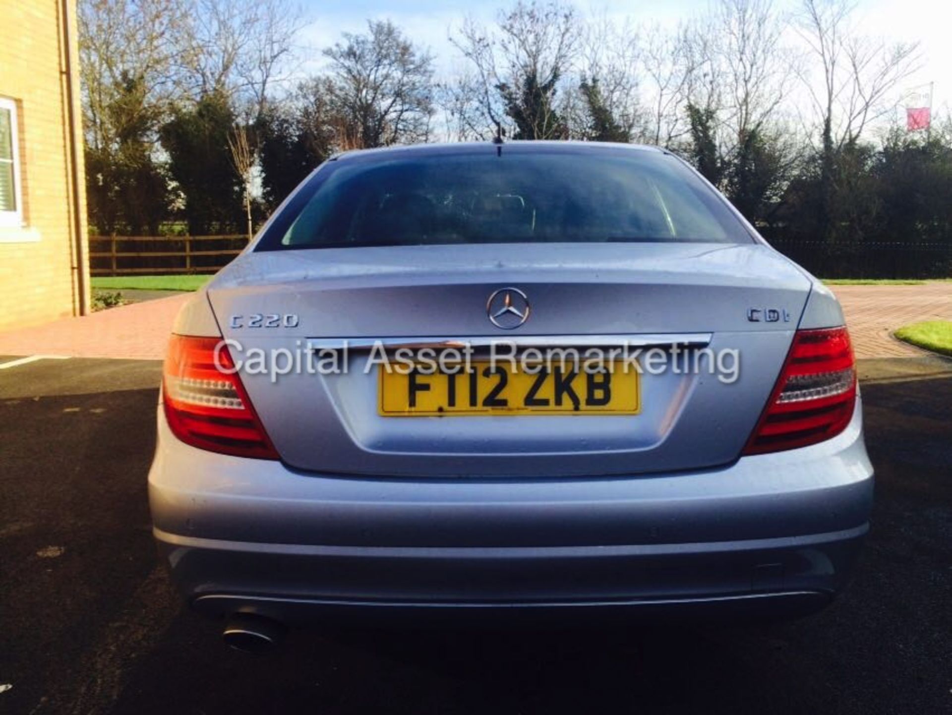 ON SALE MERCEDES C220CDI "EXECUTIVE SE" BLUE EFFINCY ECO (2012 -12 REG) 1 OWNER FROM NEW - LEATHER - Image 4 of 16