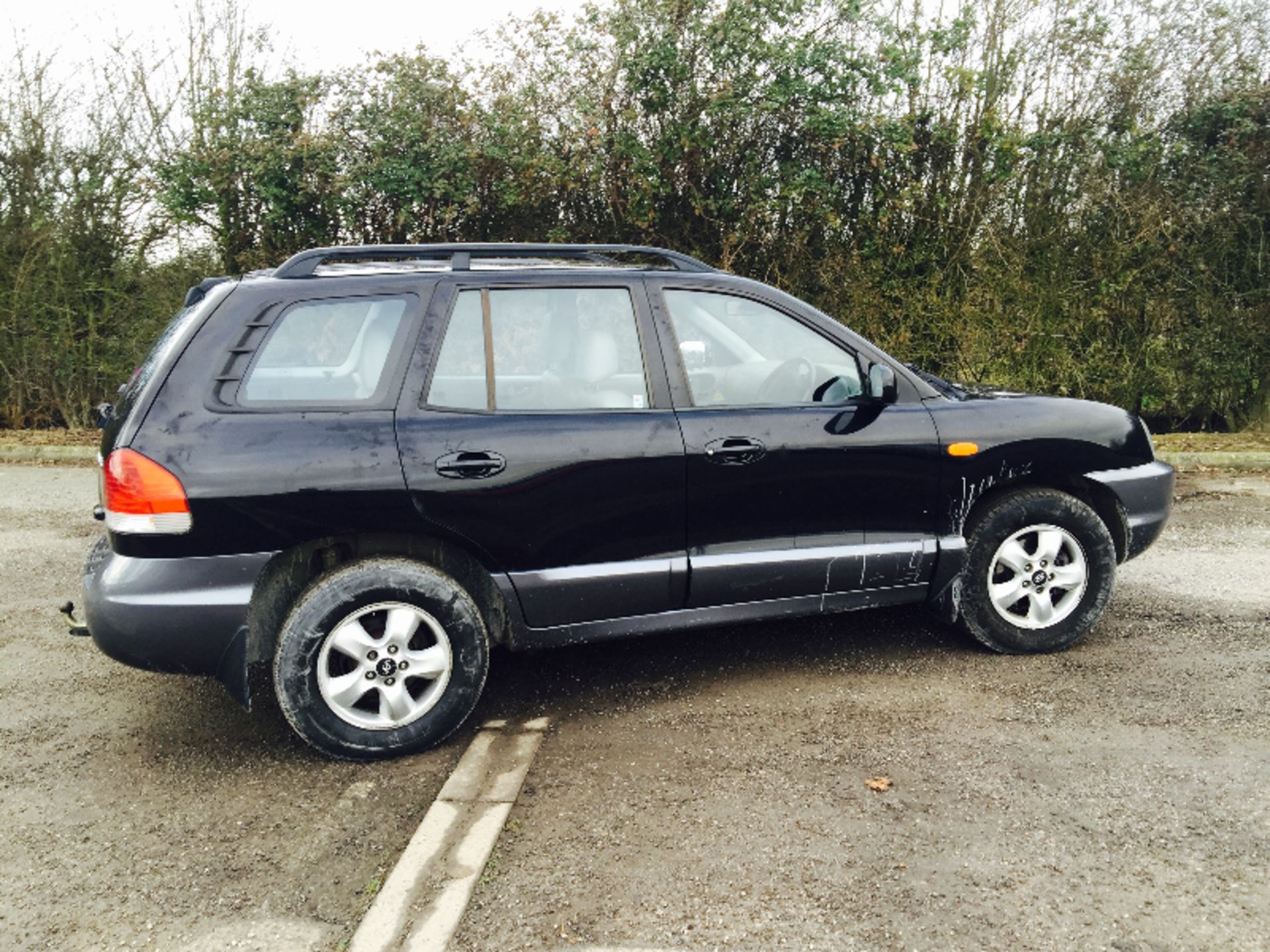 HYUNDAI SANTA FE CDX CRTD 4X4 2006(06) REG **METALLIC BLACK** CLIMATE CONTROL**A/C**NO VAT SAVE 20% - Image 8 of 17