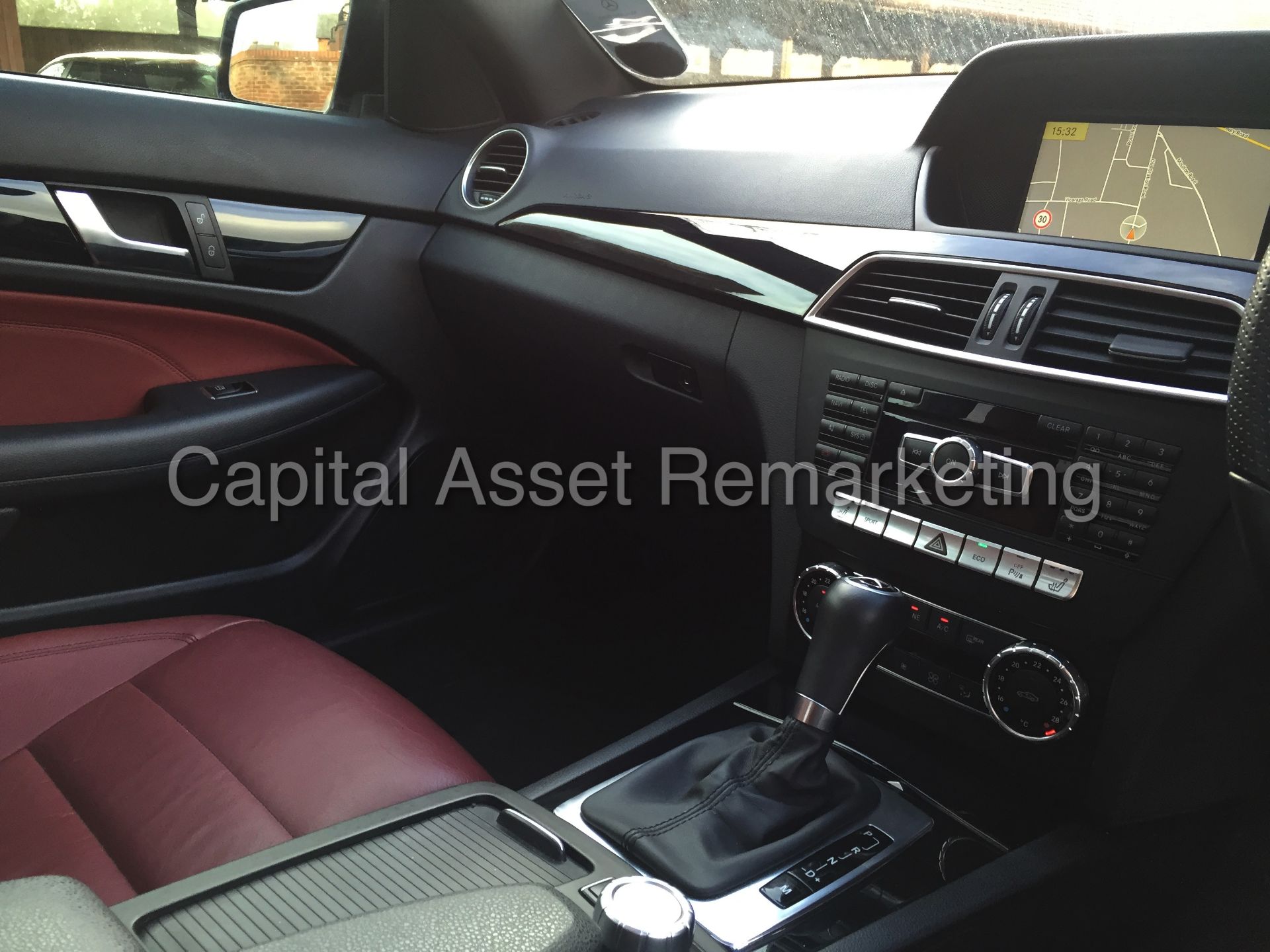 (ON SALE)MERCEDES-BENZ 'C63 EDITION' (2011) AUTO - LEATHER - SAT NAV - PAN ROOF Big spec (NO VAT !!) - Image 26 of 27