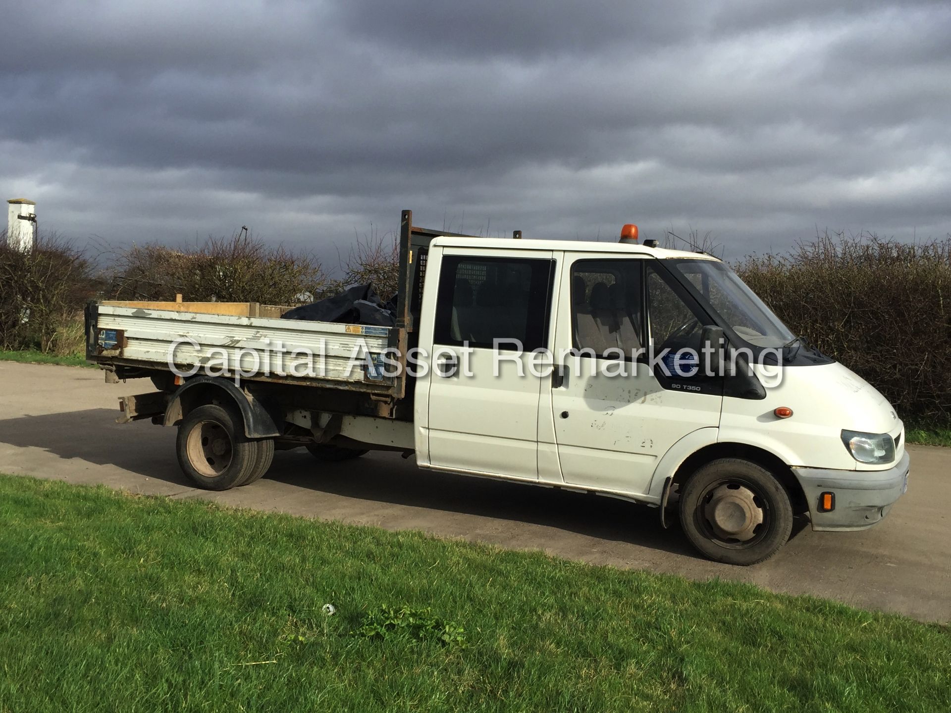 FORD TRANSIT 350 LWB 'TIPPER' DOUBLE CAB (2003) 2.4 TDCI  (NO VAT - SAVE 20%) - Image 8 of 16