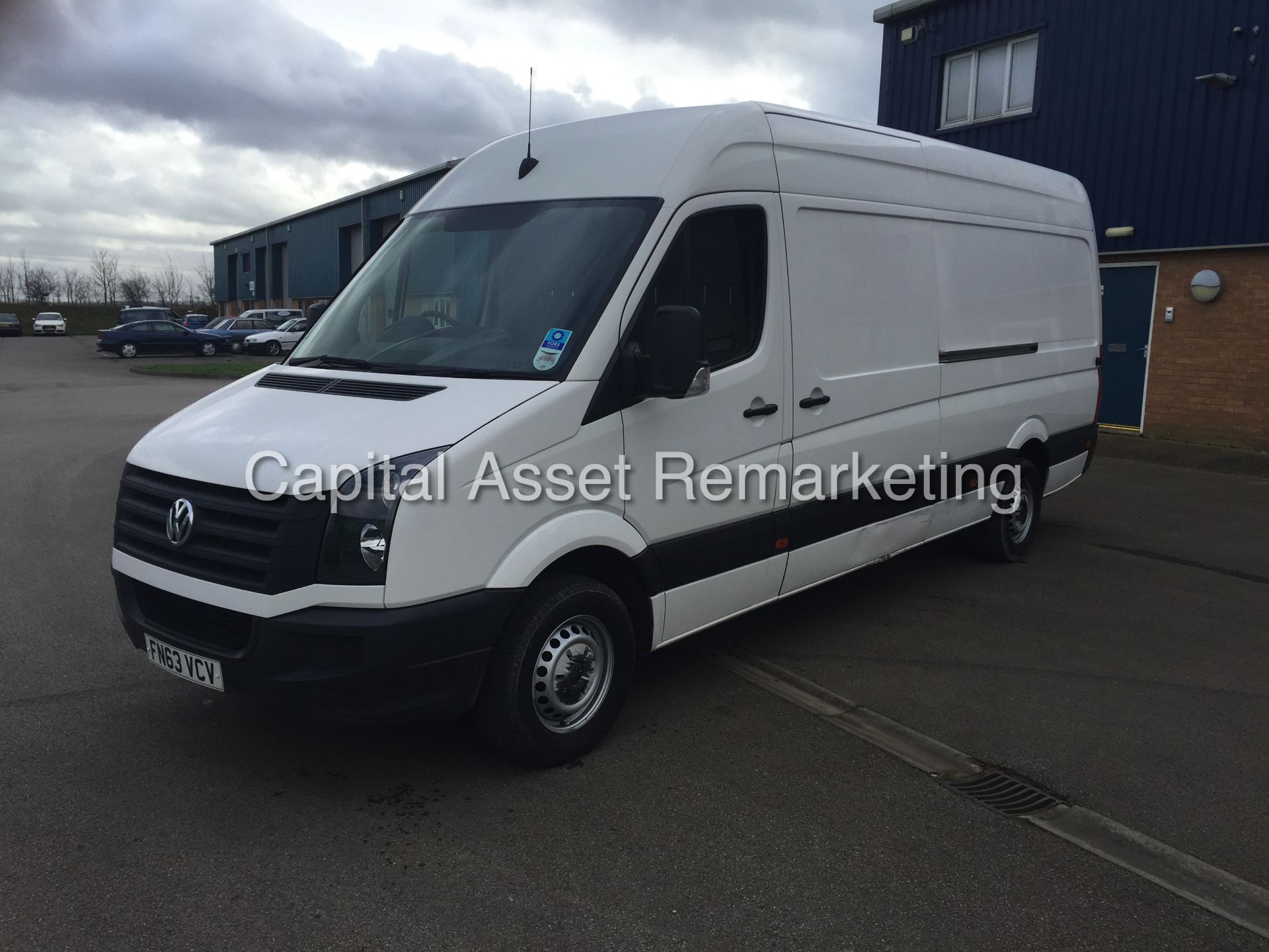 VW CRAFTER CR35 (2014 MODEL) LWB HI-ROOF '2.0 TDI - 109 BHP - 6 SPEED'  (1 OWNER FROM NEW) - Image 3 of 13