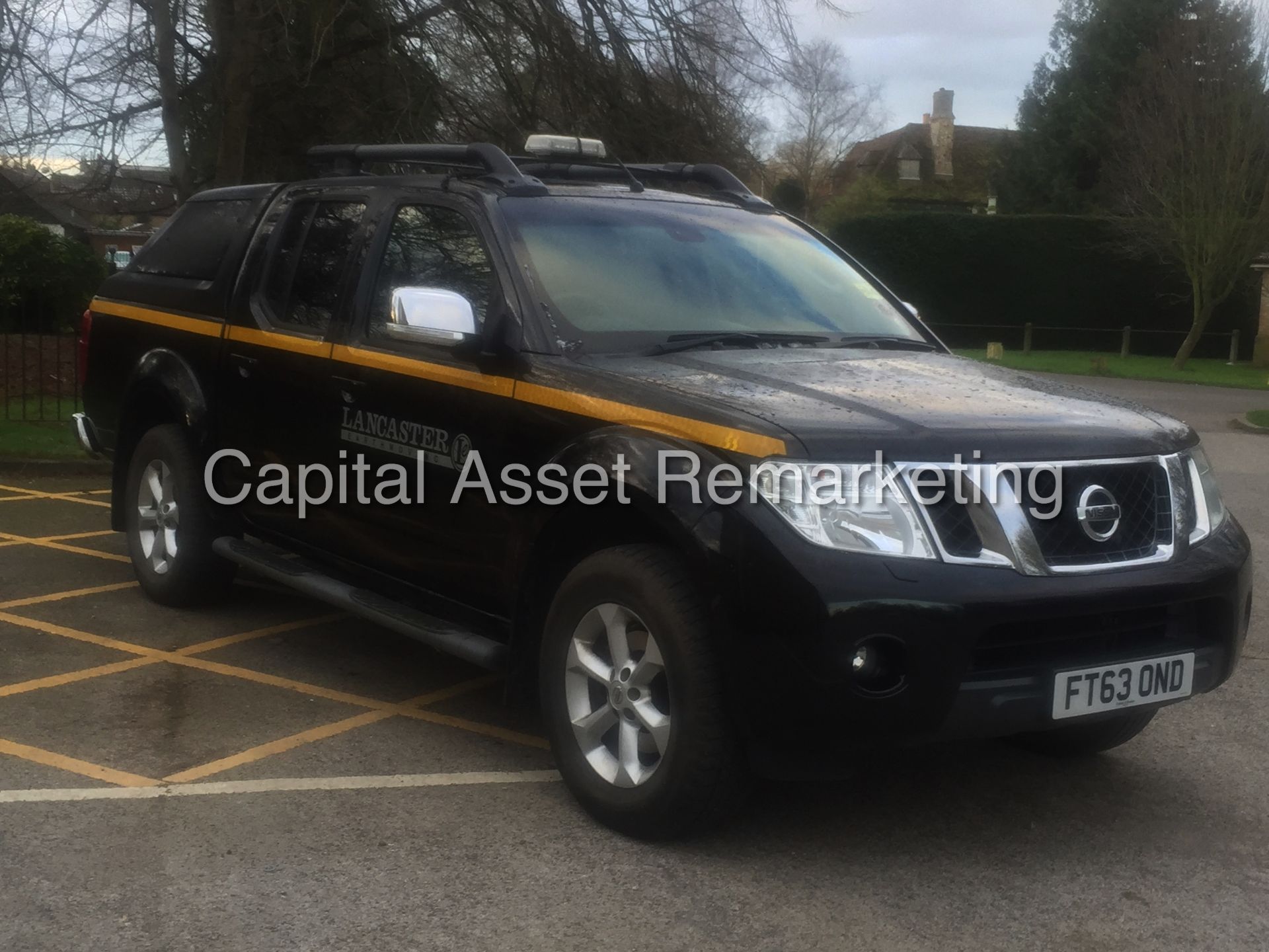 NISSAN NAVARA 'TEKNA' (2014 MODEL) DOUBLE CAB PICK-UP '2.5 DCI - 188 PS - 6 SPEED'  (MASSIVE SPEC)