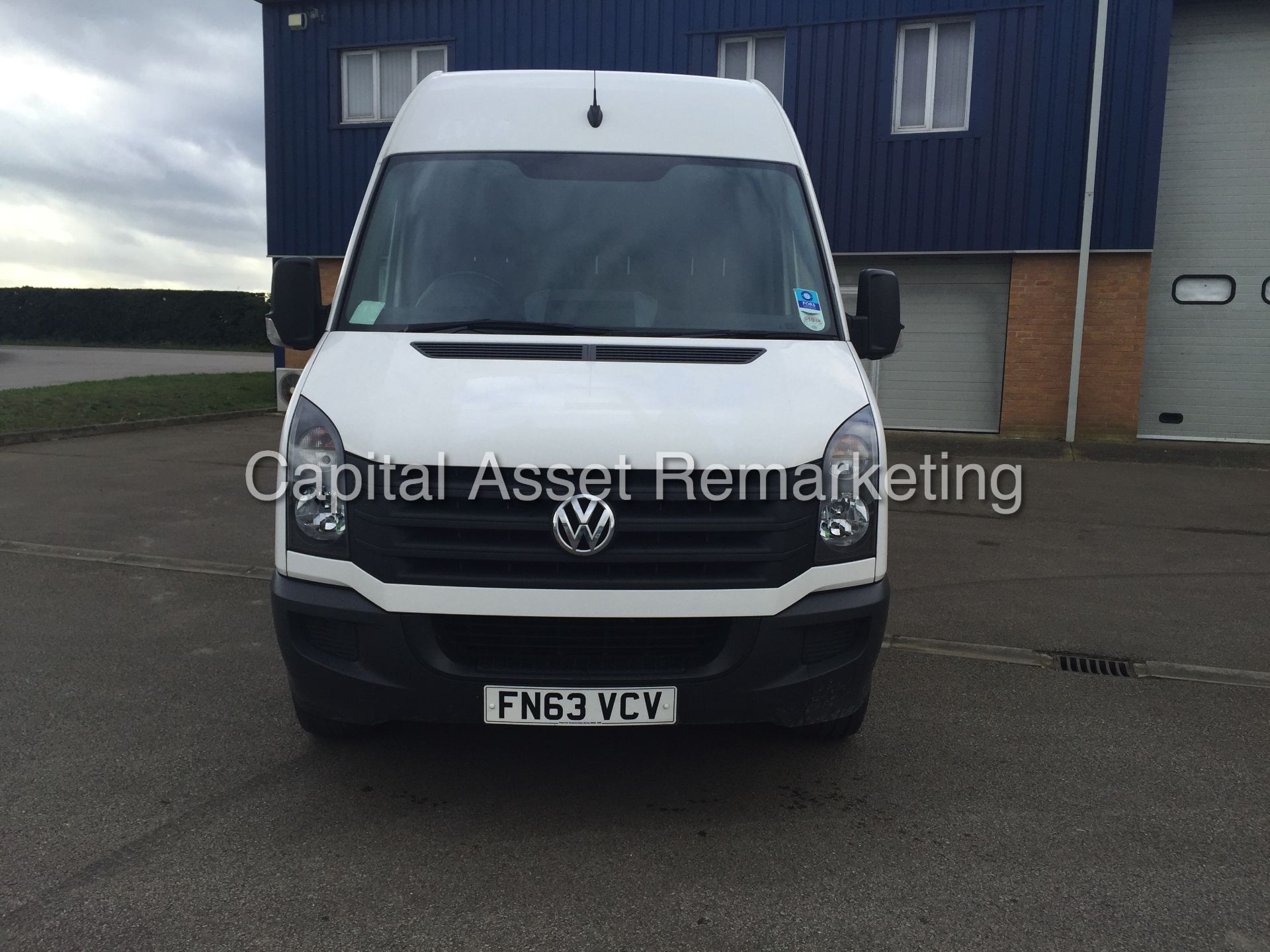 VW CRAFTER CR35 (2014 MODEL) LWB HI-ROOF '2.0 TDI - 109 BHP - 6 SPEED'  (1 OWNER FROM NEW) - Image 2 of 13