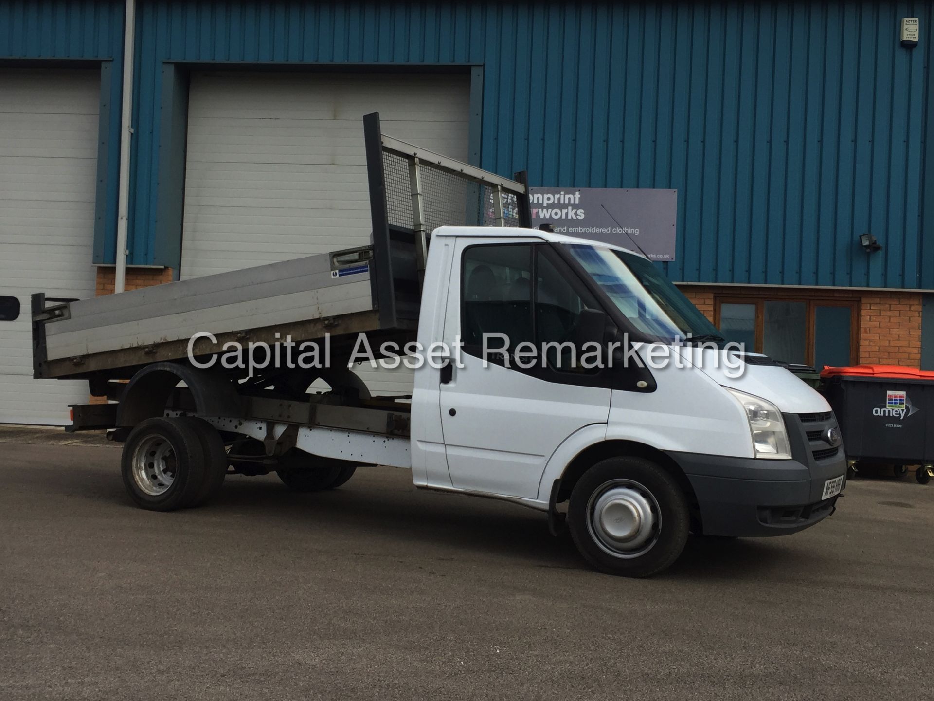 FORD TRANSIT 115 T350M 'TIPPER' (2010 MODEL) 2.4 TDCI - 115 PS - 6 SPEED  (1 COMPANY OWNER) - Image 8 of 16