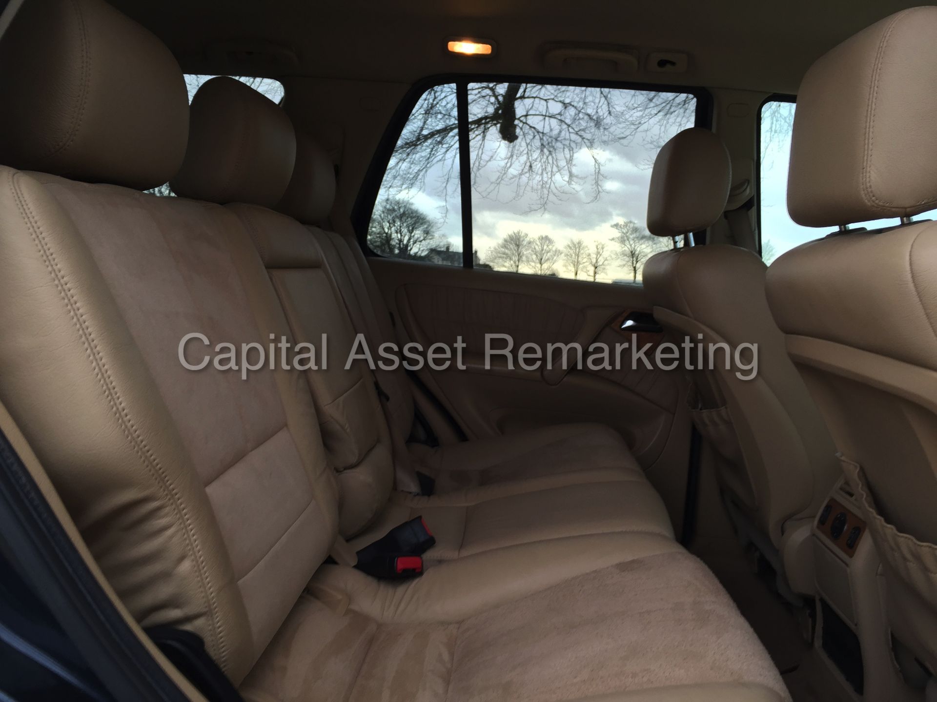 (On Sale) MERCEDES ML 270 CDI 'SPECIAL EDITION' (2005 MODEL) 2.7 'CDI' - LEATHER - AUTO - SAT NAV - Image 13 of 22