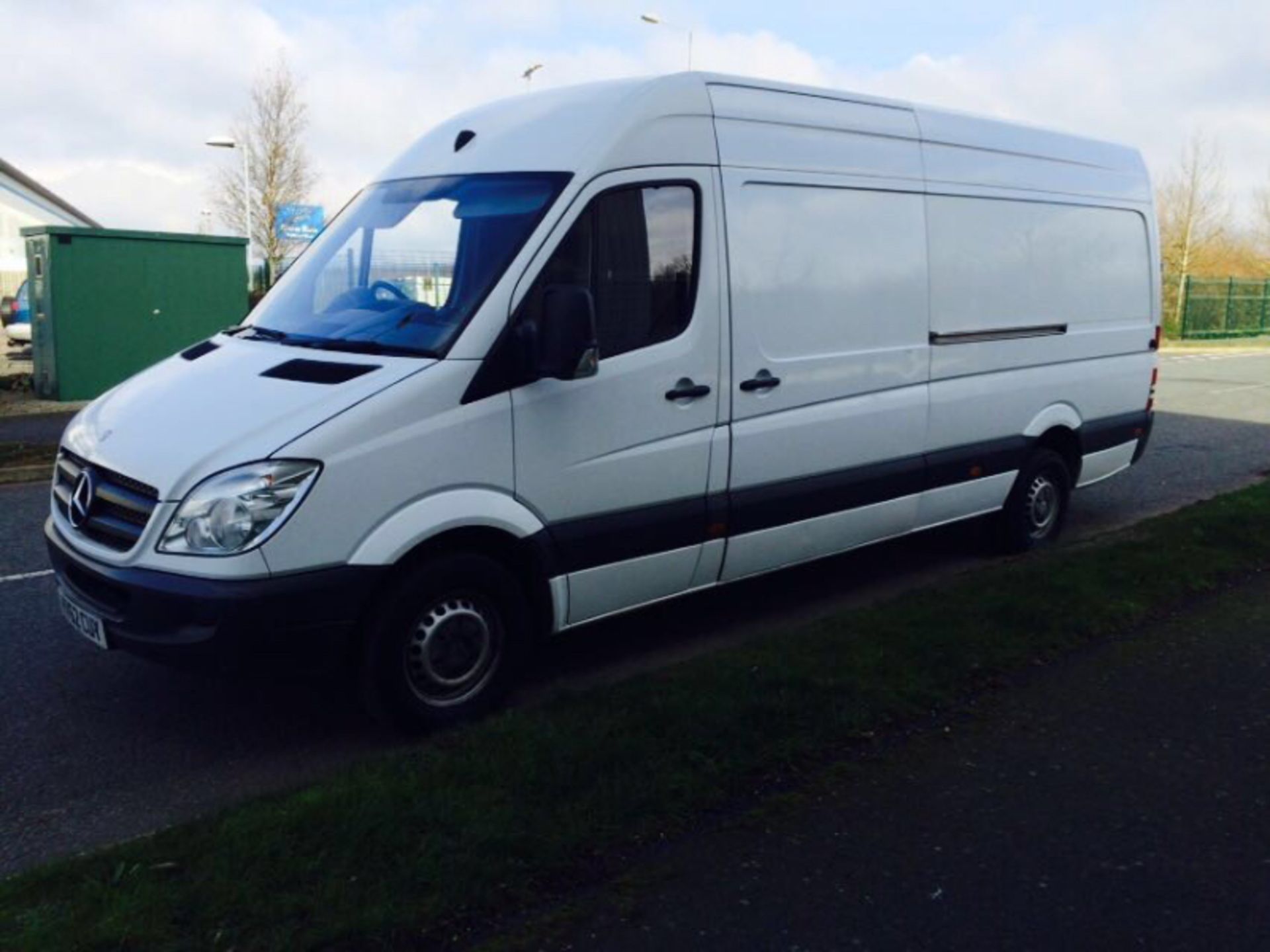 MERCEDES SPRINTER '313CDI - 130BHP' (2013 MODEL) CRUISE CONTROL - ELEC PACK - FSH - 1 OWNER FROM NEW - Image 5 of 17