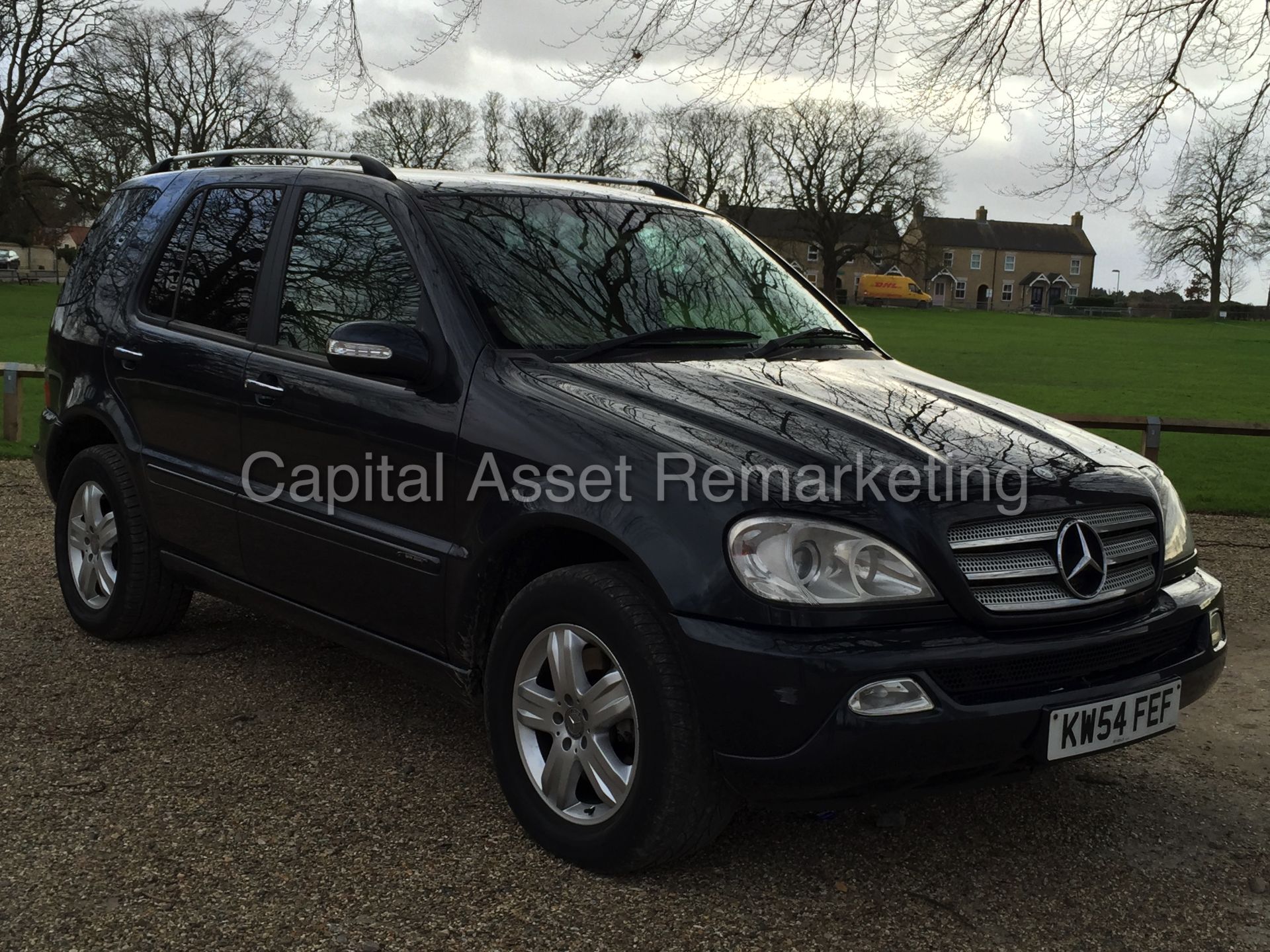 (On Sale) MERCEDES ML 270 CDI 'SPECIAL EDITION' (2005 MODEL) 2.7 'CDI' - LEATHER - AUTO - SAT NAV