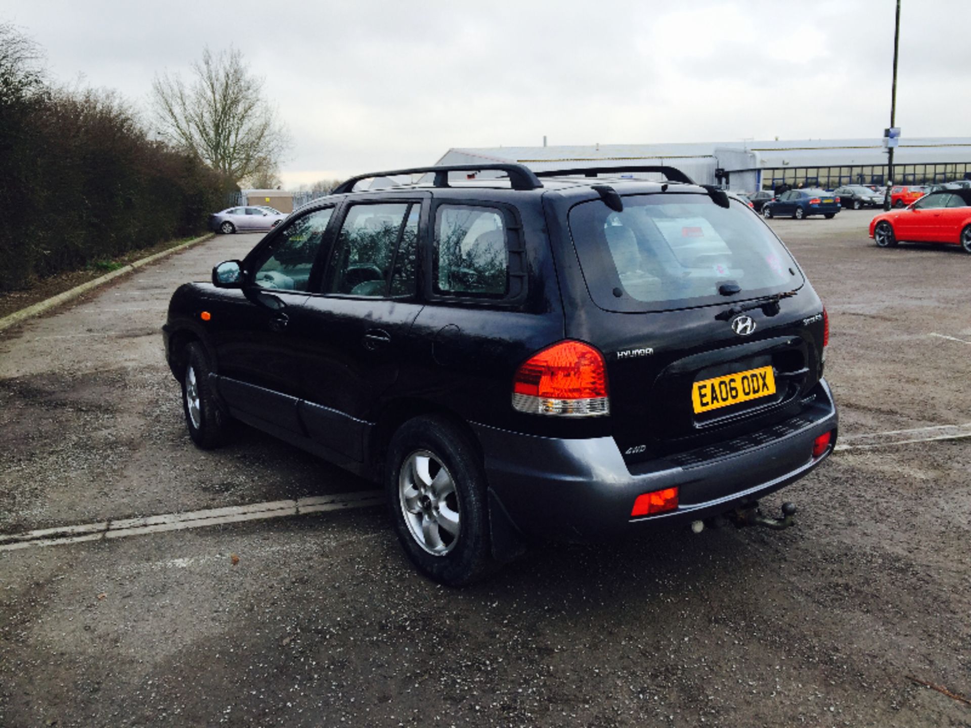 HYUNDAI SANTA FE CDX CRTD 4X4 2006(06) REG **METALLIC BLACK** CLIMATE CONTROL**A/C**NO VAT SAVE 20% - Image 5 of 17