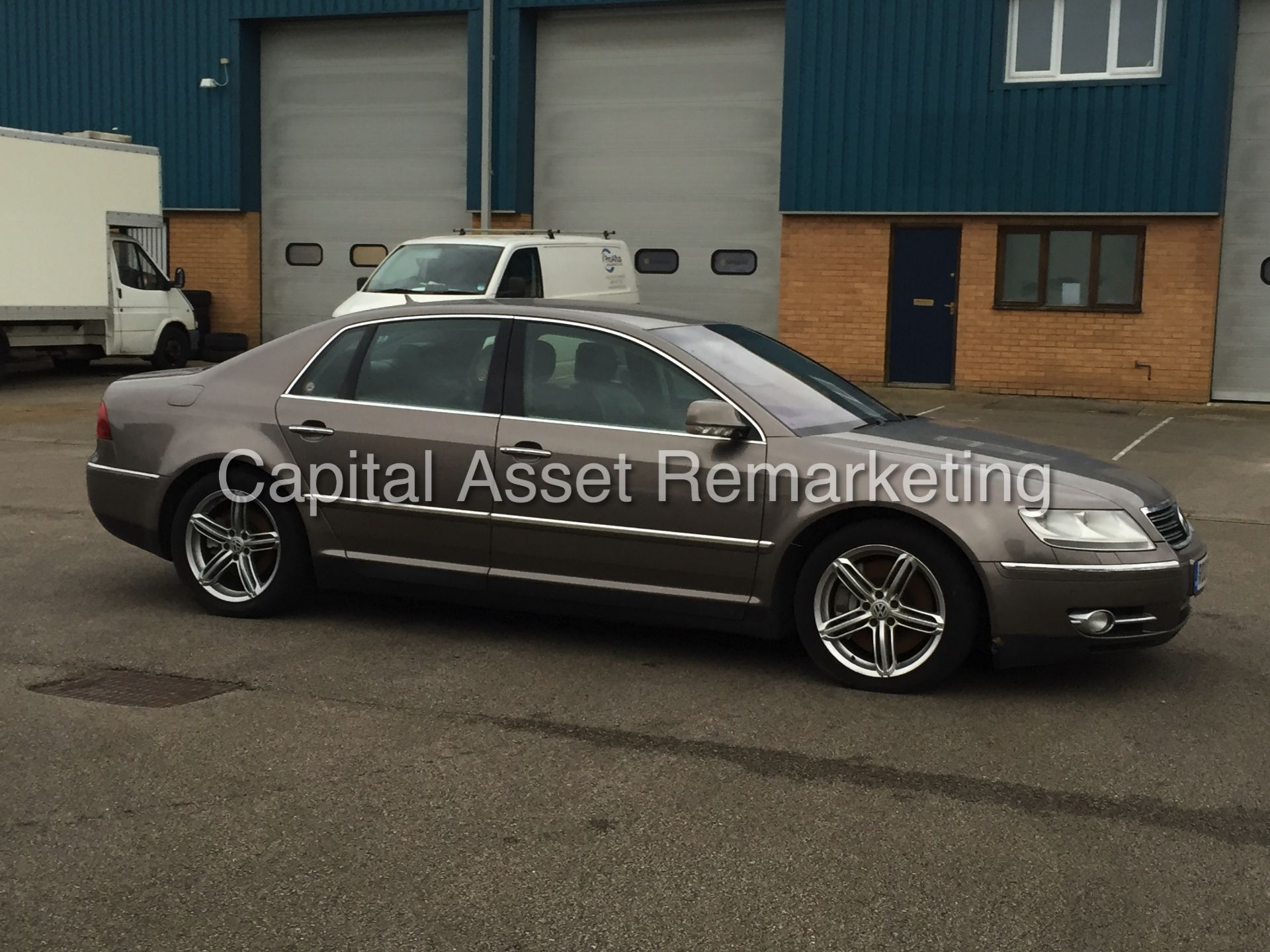 (ON SALE) VOLKSWAGEN PHAETON V6 TDI '4 MOTION' (2008) 3.0 TDI - AUTO - LEATHER - SAT NAV 'HUGE SPEC - Image 8 of 23