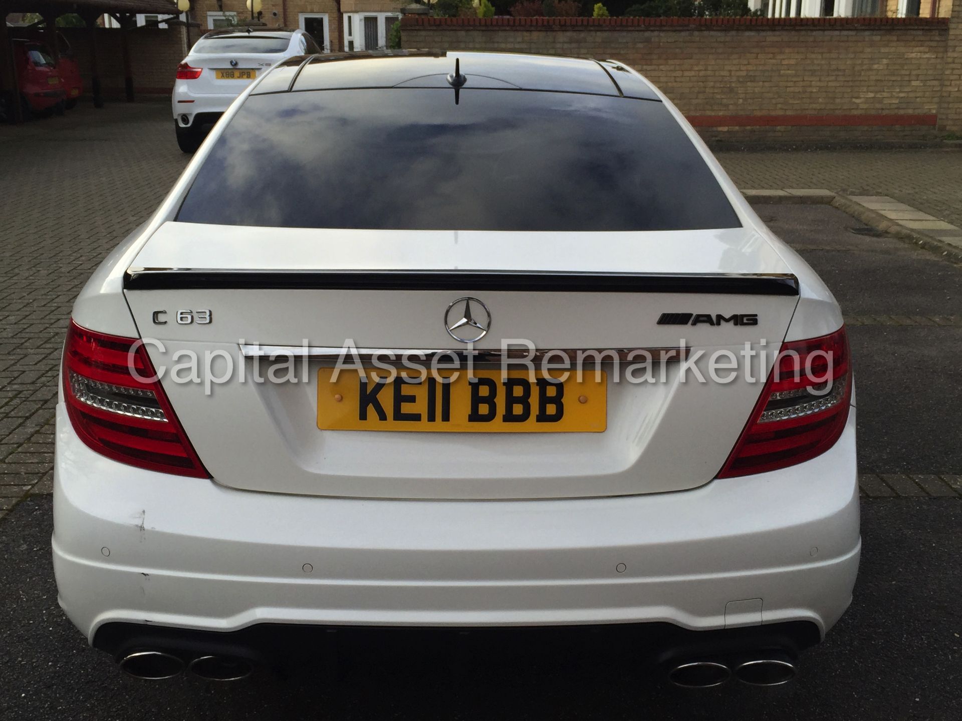 (ON SALE)MERCEDES-BENZ 'C63 EDITION' (2011) AUTO - LEATHER - SAT NAV - PAN ROOF Big spec (NO VAT !!) - Image 7 of 27