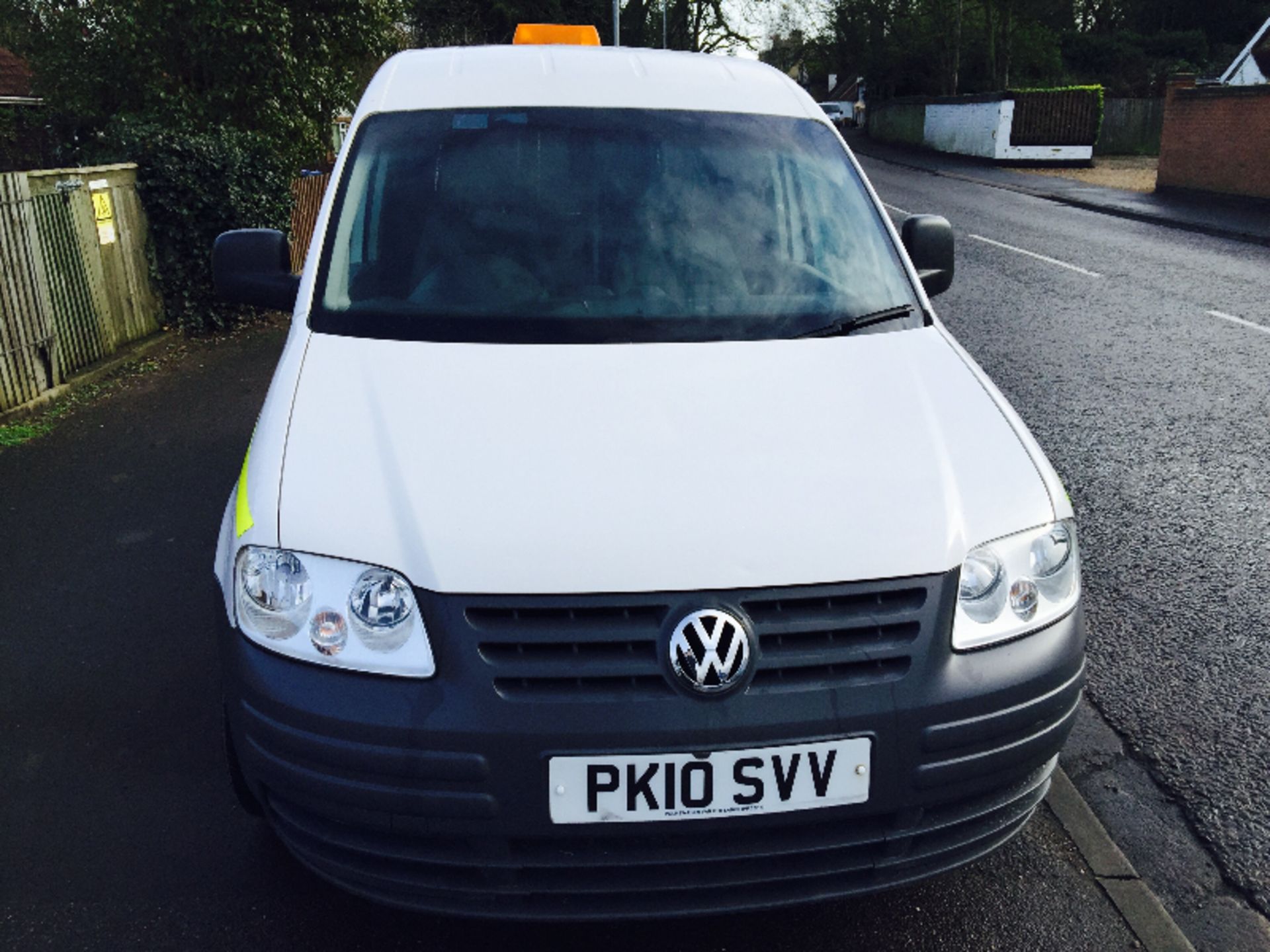 (On Sale) VW CADDY C20 TDI 104 (2010 - 10 REG) 1.9 TDI '104 PS' **FULL HISTORY** (1 OWNER FROM NEW) - Image 7 of 12
