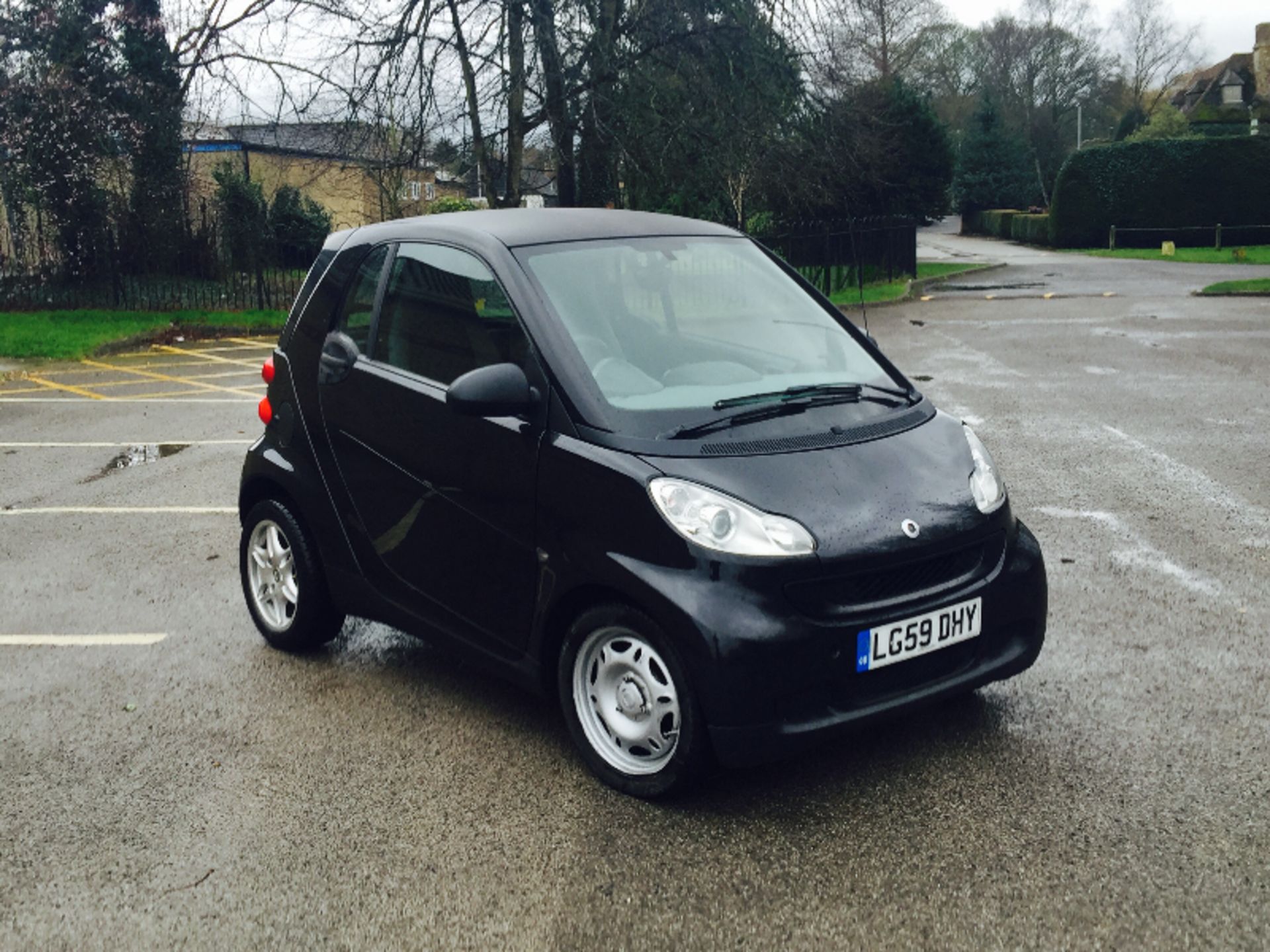 (ON SALE) SMART FORTWO 'PURE' (2010 MODEL) MHD - AUTO '61' - STOP / START (NO VAT - SAVE 20%)