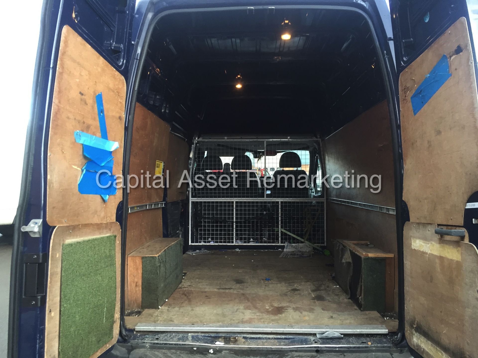 FORD TRANSIT 110 T350M FWD (2007) 2.2 TDCI - 110 PS 'MWB - HI-ROOF' (NO VAT - SAVE 20%) - Image 12 of 18