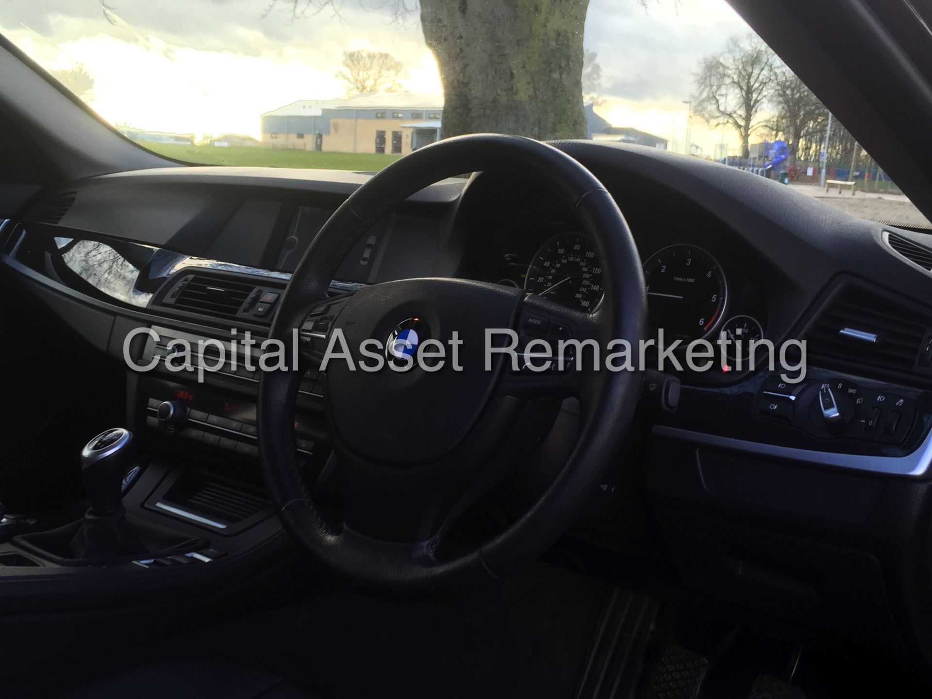 (ON SALE) BMW 520 D (2012 MODEL) 4 DOOR SALOON - STOP / START 'MASSIVE SPEC' (NO VAT TO PAY) - Image 12 of 22