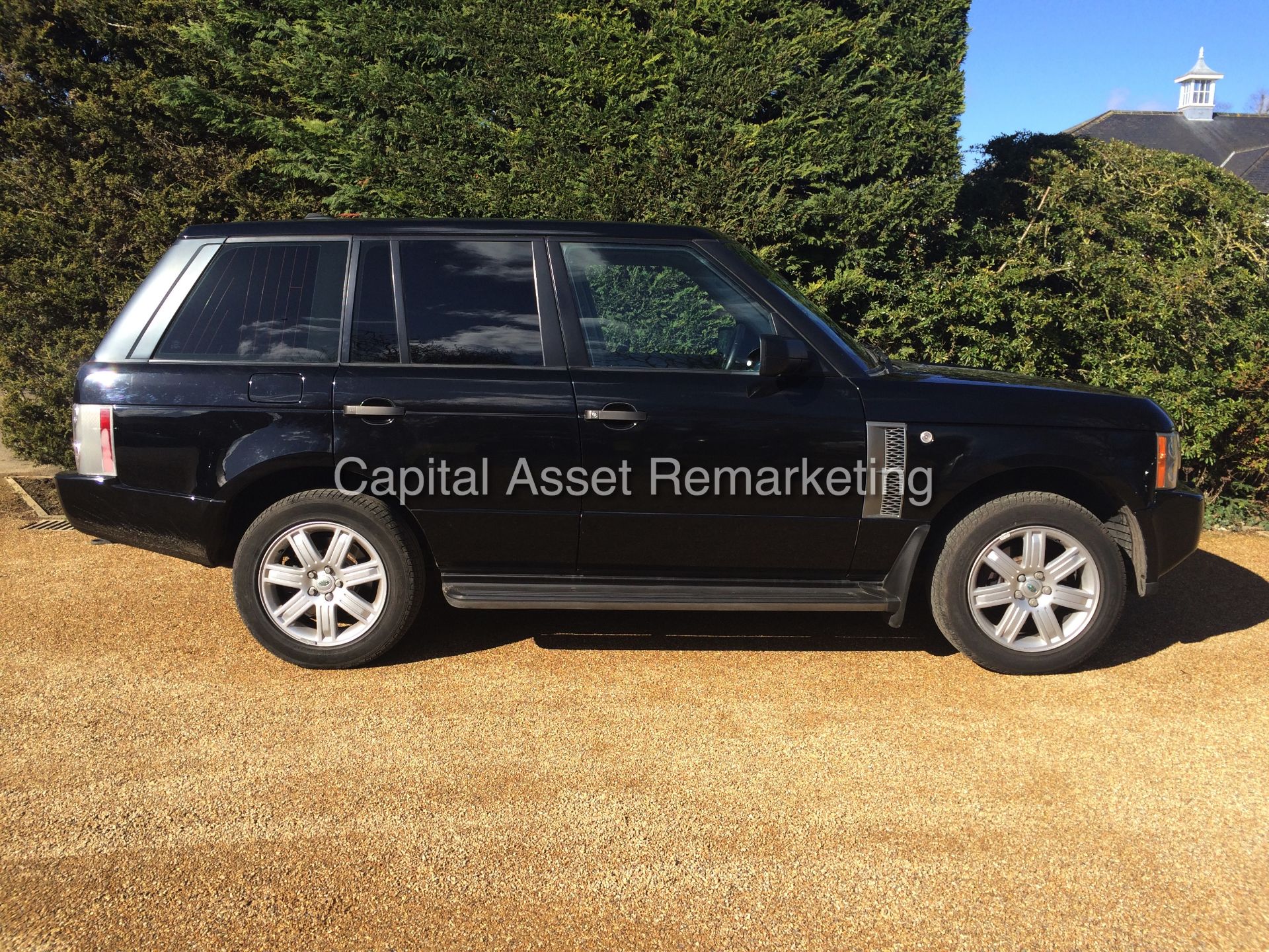 RANGE ROVER "VOGUE - BLACK EDITION" (2007 MODEL) SAT NAV - LEATHER - MASSIVE SPEC - NO VAT !!! - Image 8 of 26