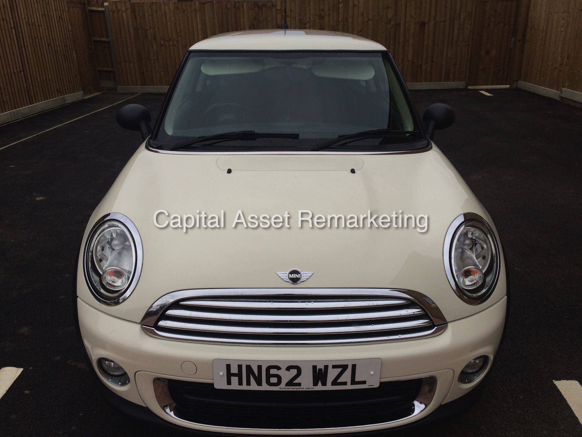 (ON SALE) MINI "ONE D" 1.6 DIESEL - WHITE (2013 MODEL) 1 OWNER - AIR CON / CLIMATE - SERVICE HISTORY - Image 2 of 18