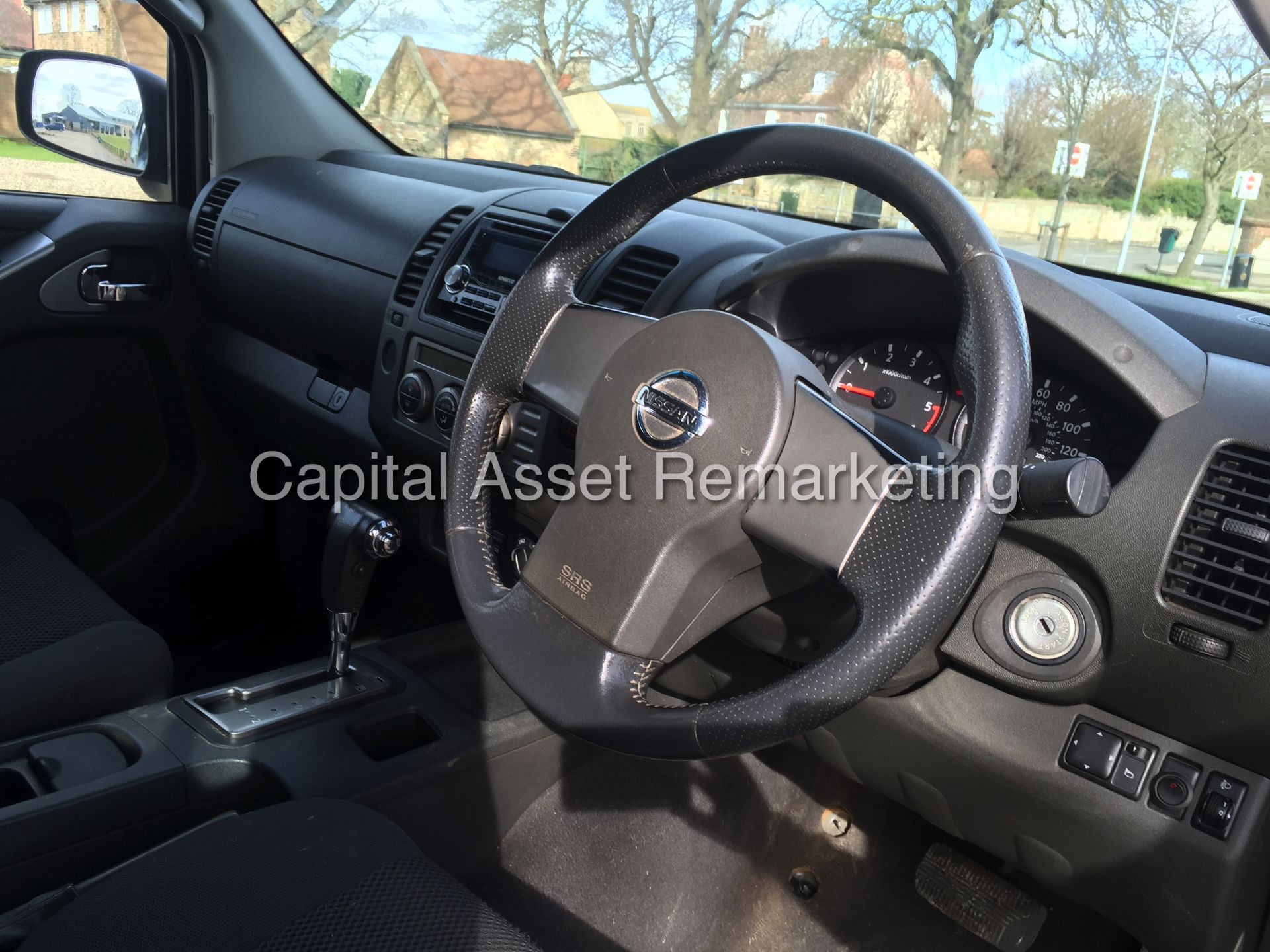 (ON SALE) NISSAN NAVARA 'SE' DOUBLE CAB PICK-UP (2007 MODEL) 2.5 DCI - AUTO - 'FULL HISTORY'(NO VAT) - Image 12 of 21