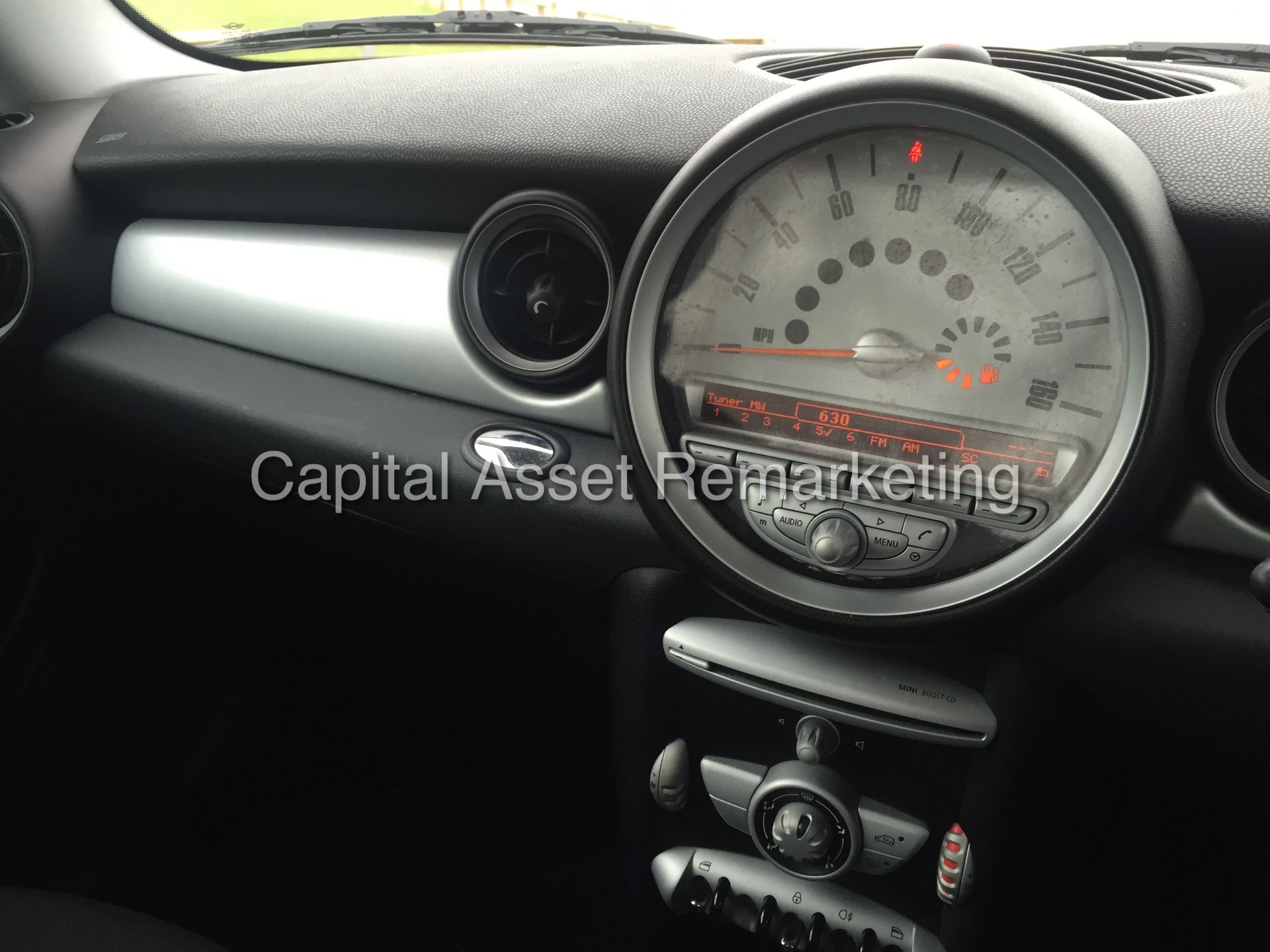 (ON SALE) MINI 'ONE EDITION' (2009 MODEL) 'PETROL' - 6 SPEED - STOP / START 'GENUINE LOW MILES' - Image 22 of 23