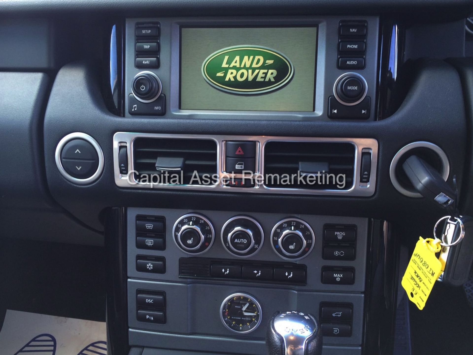 (ON SALE) RANGE ROVER VOGUE 3.6 TDV8 (08 REG) HUGE SPEC 'BLACK EDITION' SAT NAV - FSH (NO VAT) - Image 7 of 12