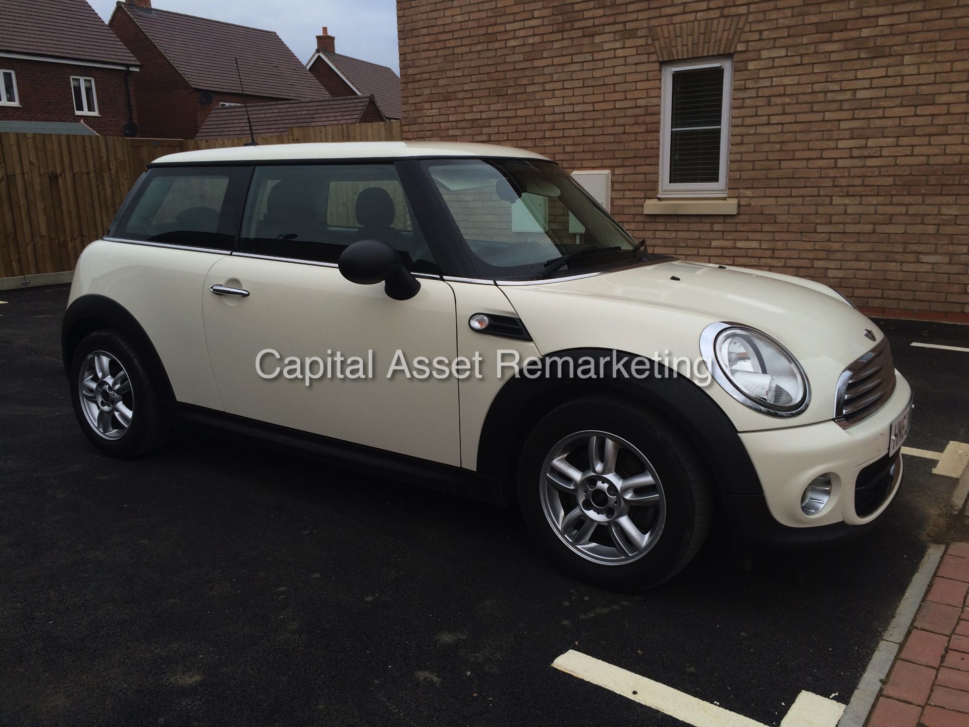 (ON SALE) MINI "ONE D" 1.6 DIESEL - WHITE (2013 MODEL) 1 OWNER - AIR CON / CLIMATE - SERVICE HISTORY