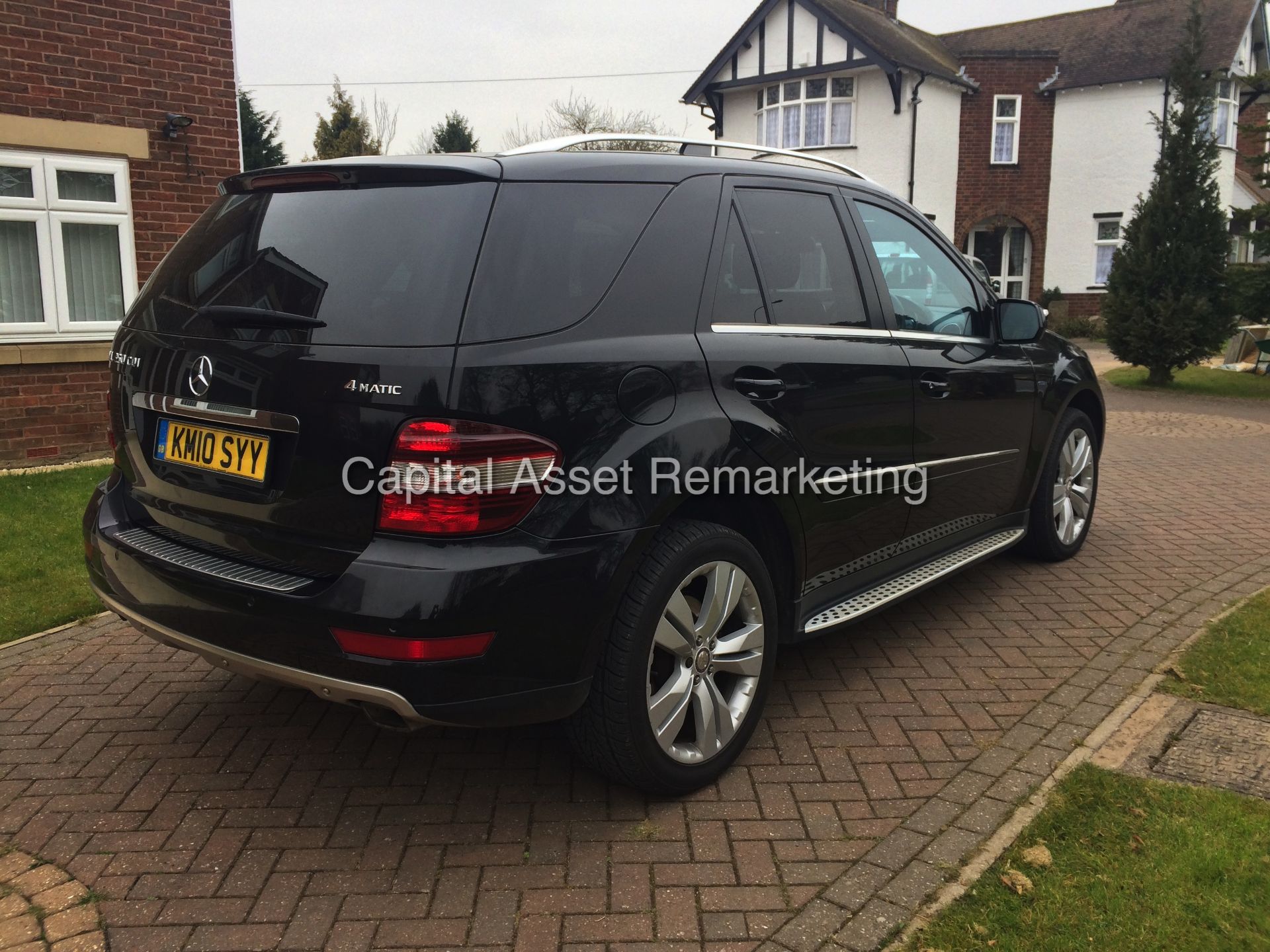 MERCEDES ML 350CDI "SPORT - BLACK EDITION" AUTO / TIP-TRONIC - FULLY LOADED - SAT NAV - STUNNING !!! - Image 7 of 25