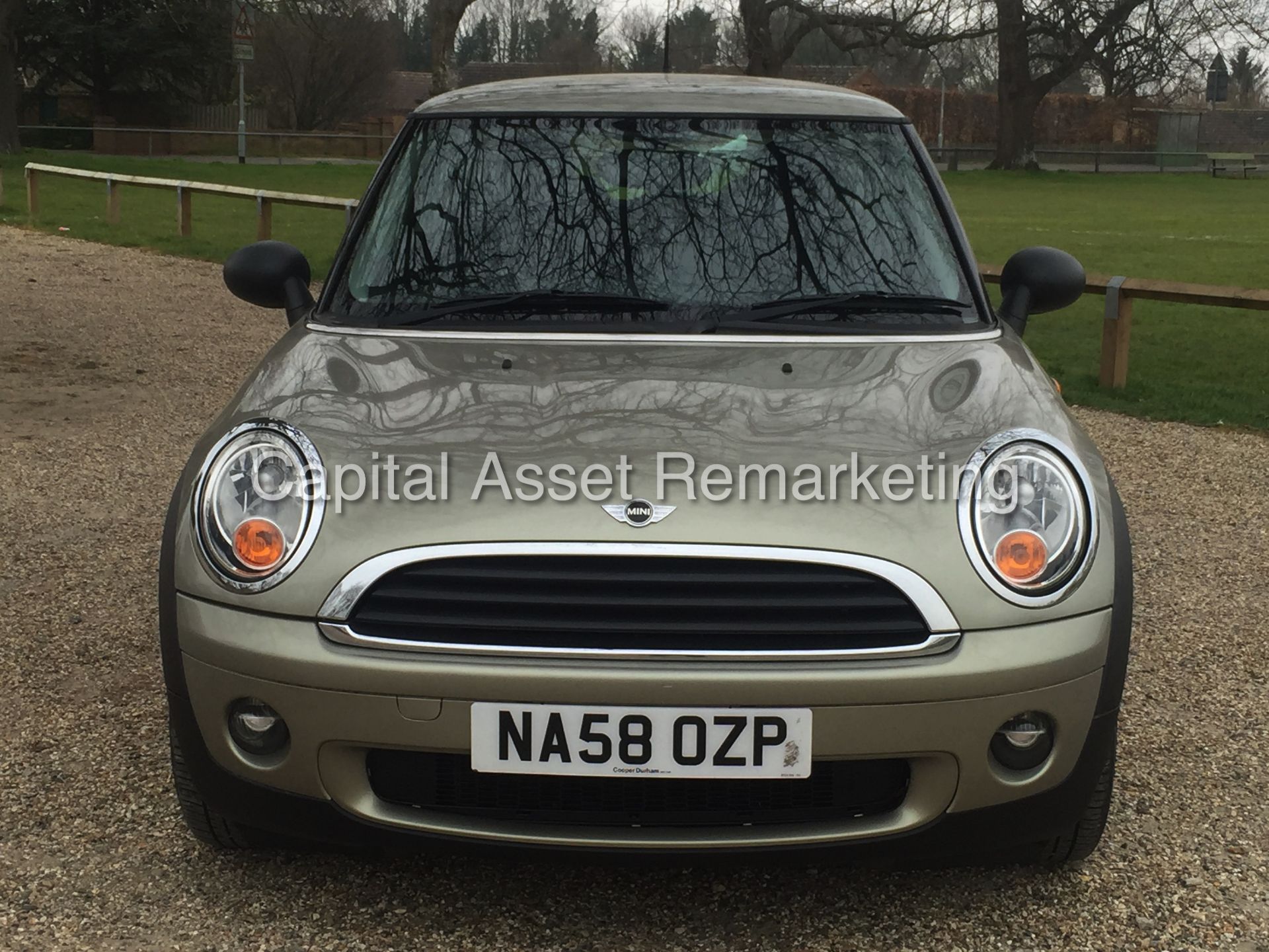 (ON SALE) MINI 'ONE EDITION' (2009 MODEL) 'PETROL' - 6 SPEED - STOP / START 'GENUINE LOW MILES' - Image 3 of 23